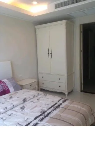 Bed in Cosy Beach View Apartments