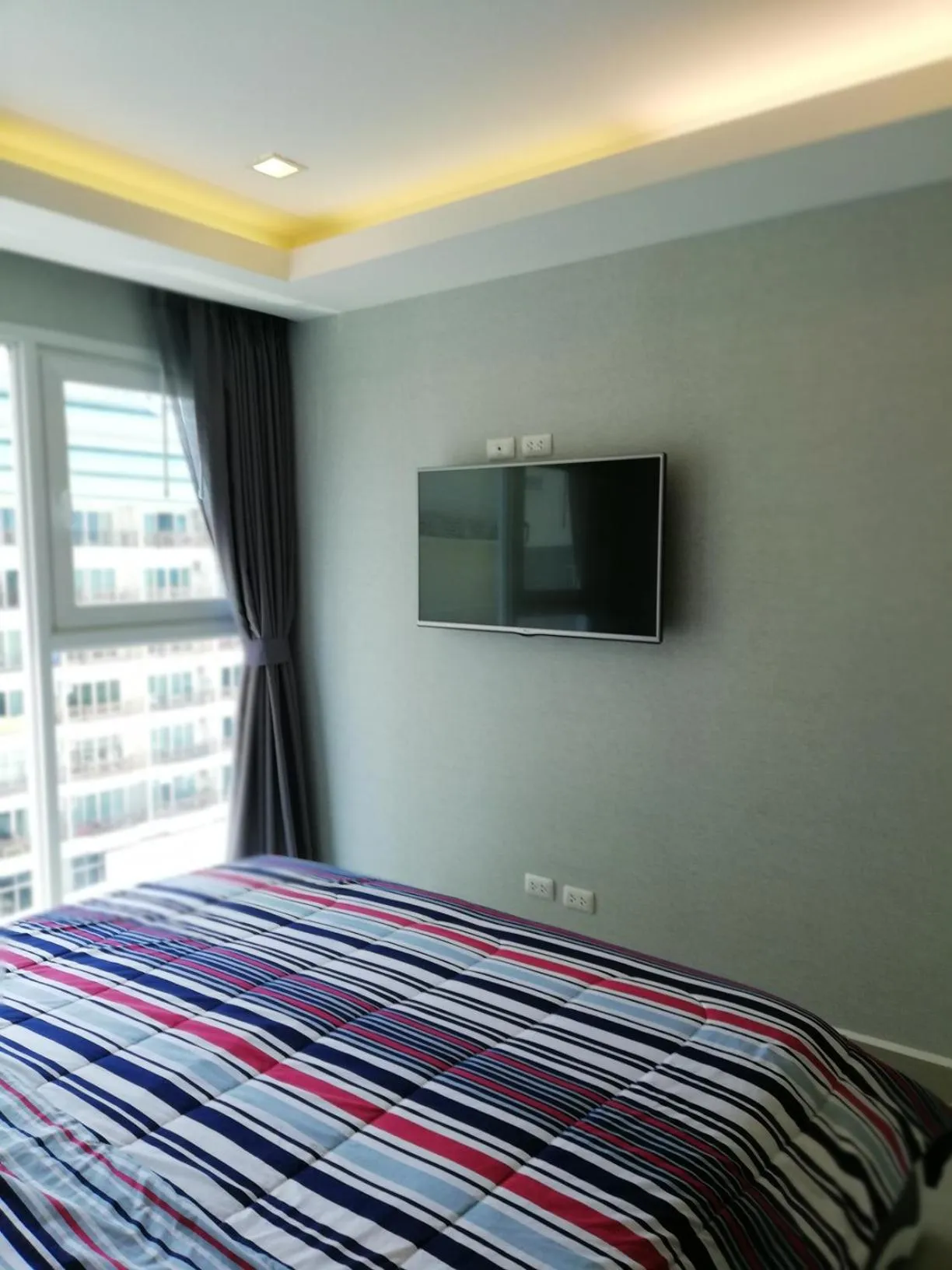 TV and multimedia, Bed in Cosy Beach View Apartments
