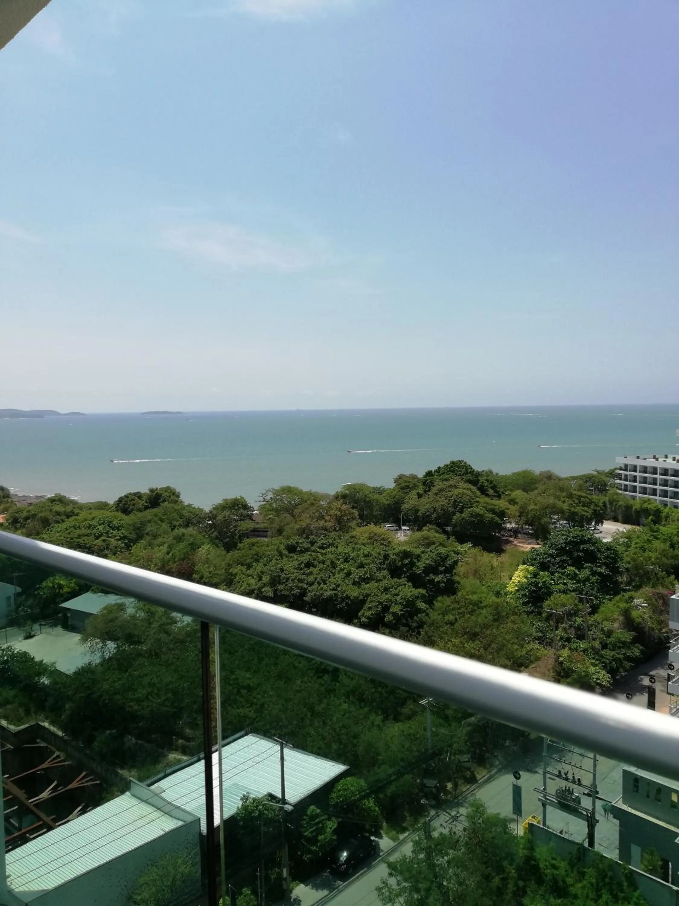 Sea view in Cosy Beach View Apartments