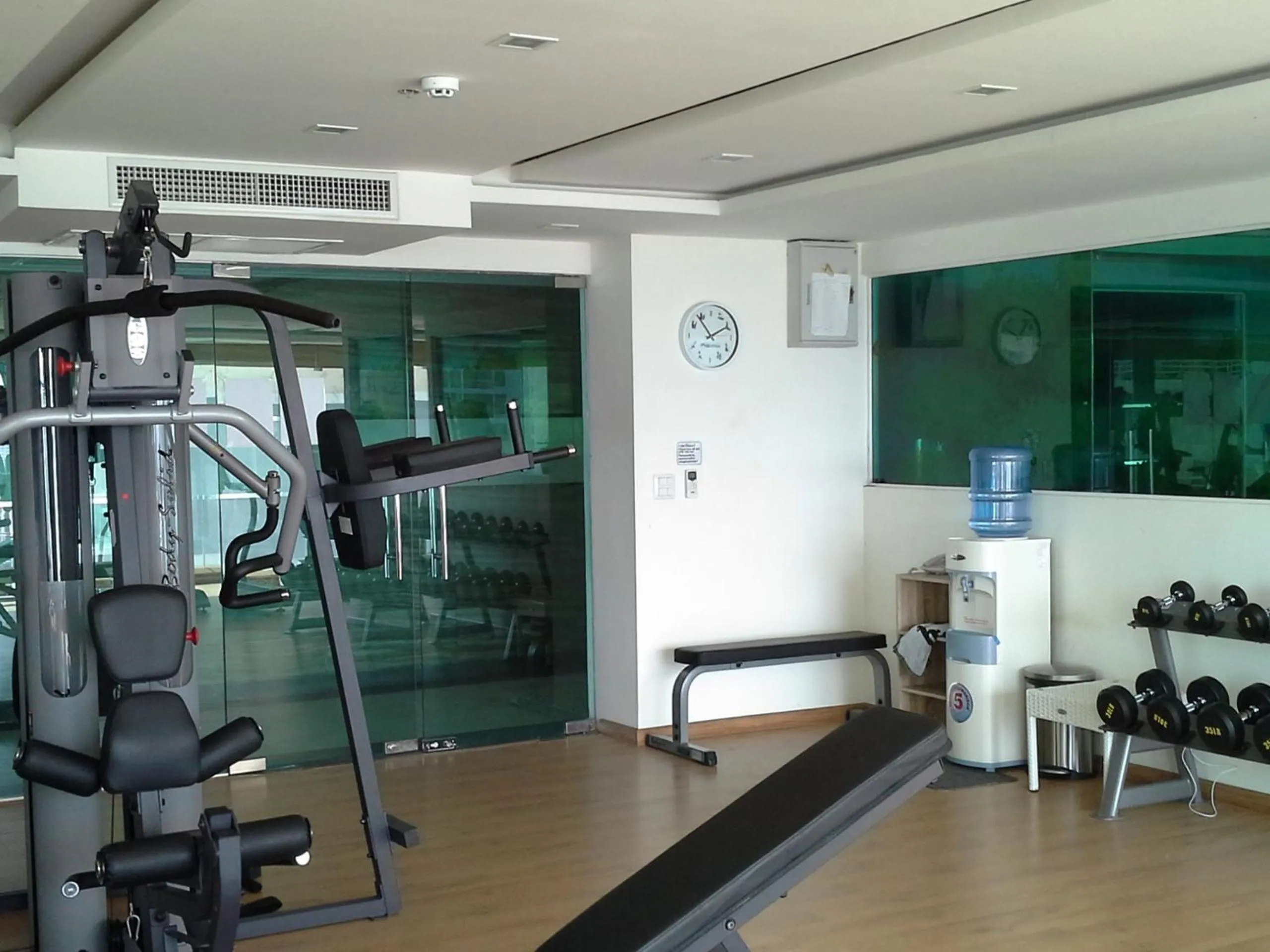 Fitness centre/facilities in Cosy Beach View Apartments