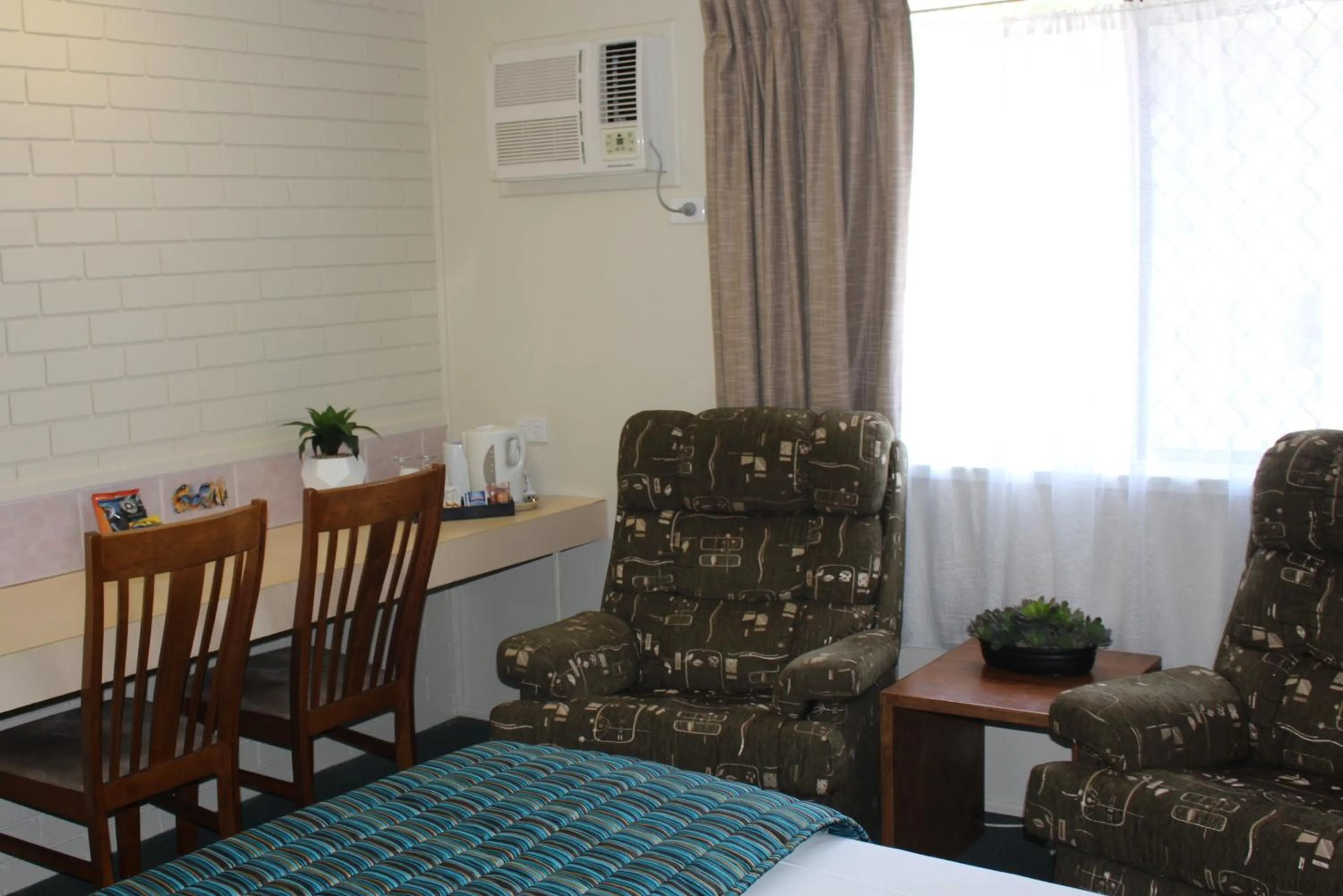 Property building in Motel Northview Mackay
