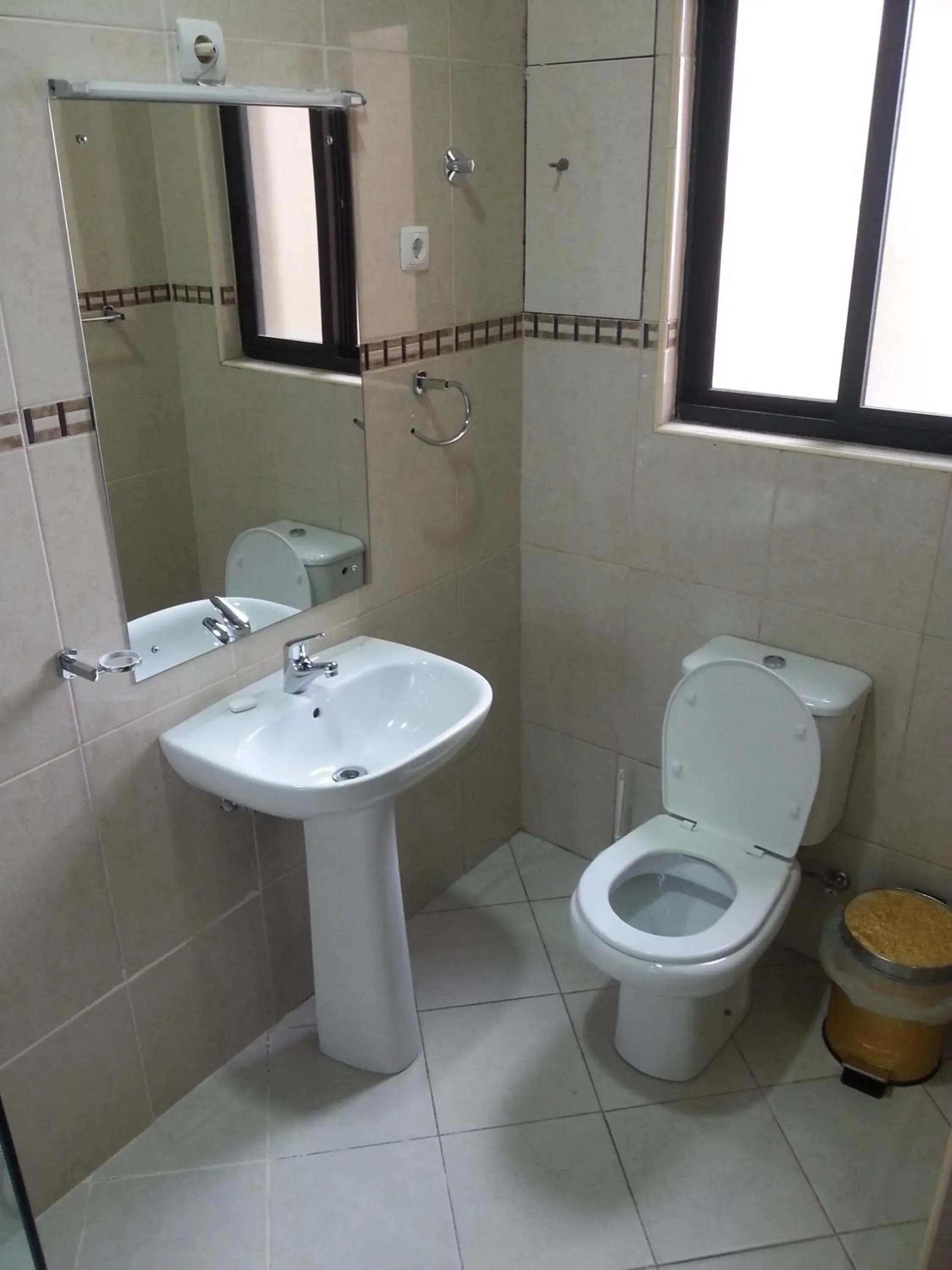 Economy Single Room in Resotel Economy Single Room in Resotel