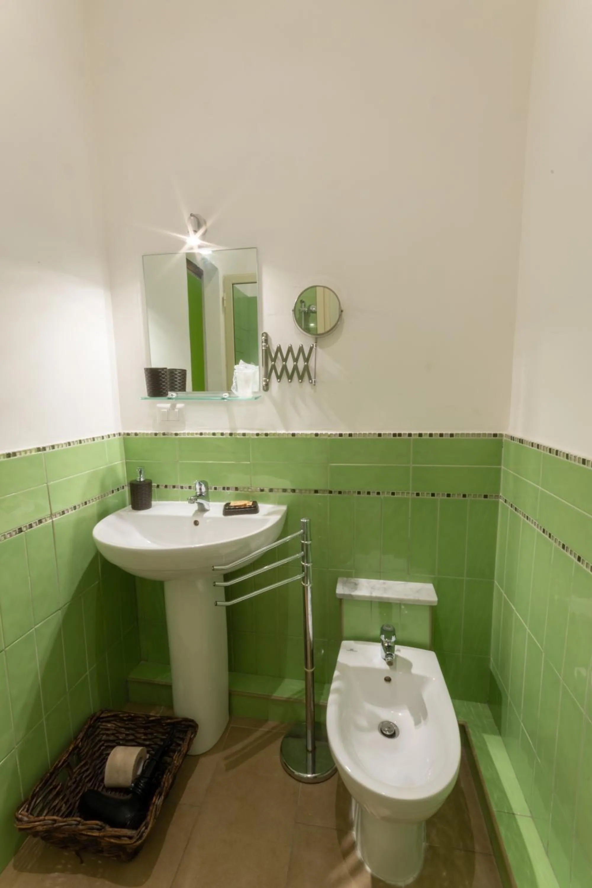 Bathroom in B&B Cairoli