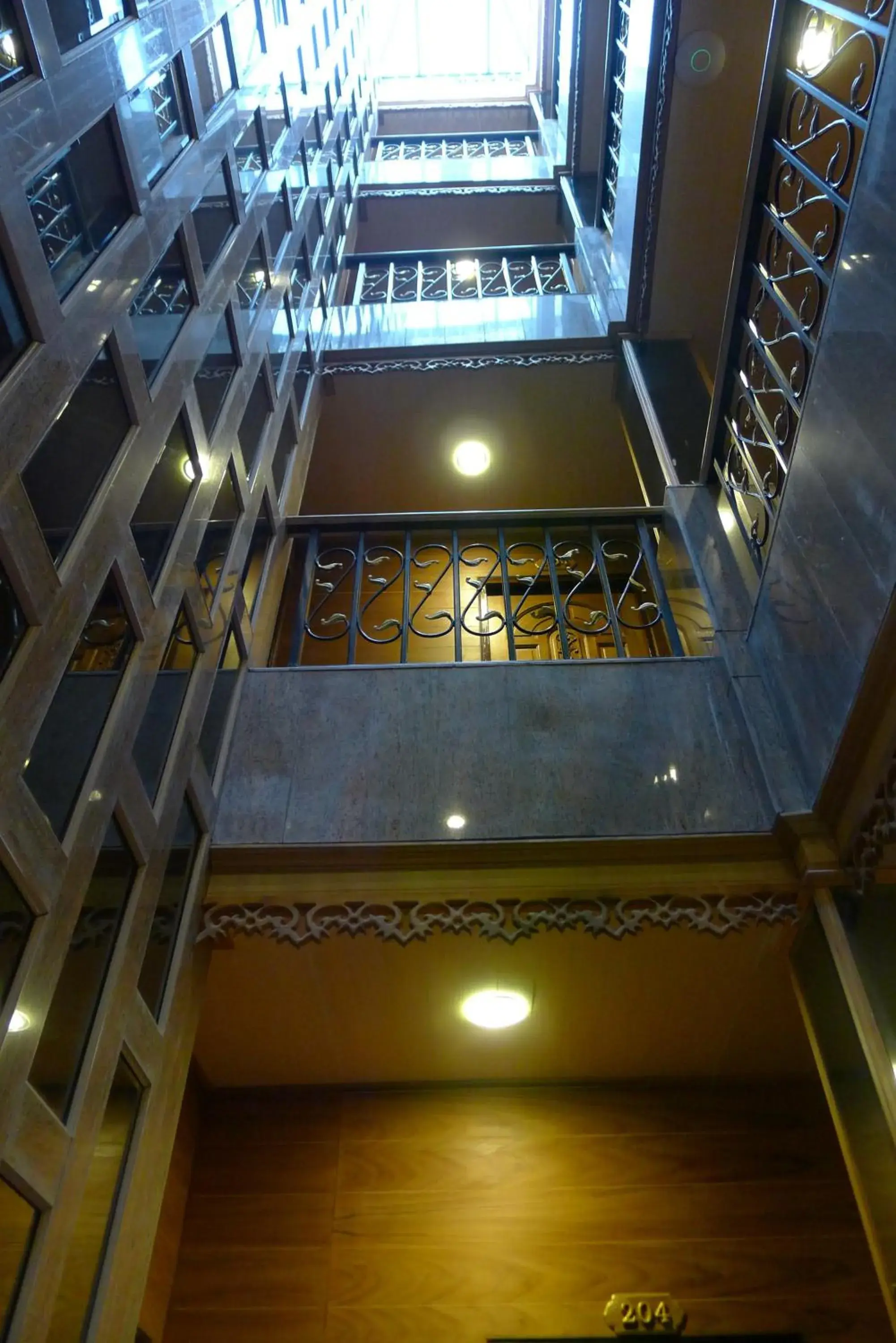 Facade/entrance in Tanee Place Facade/entrance in Tanee Place