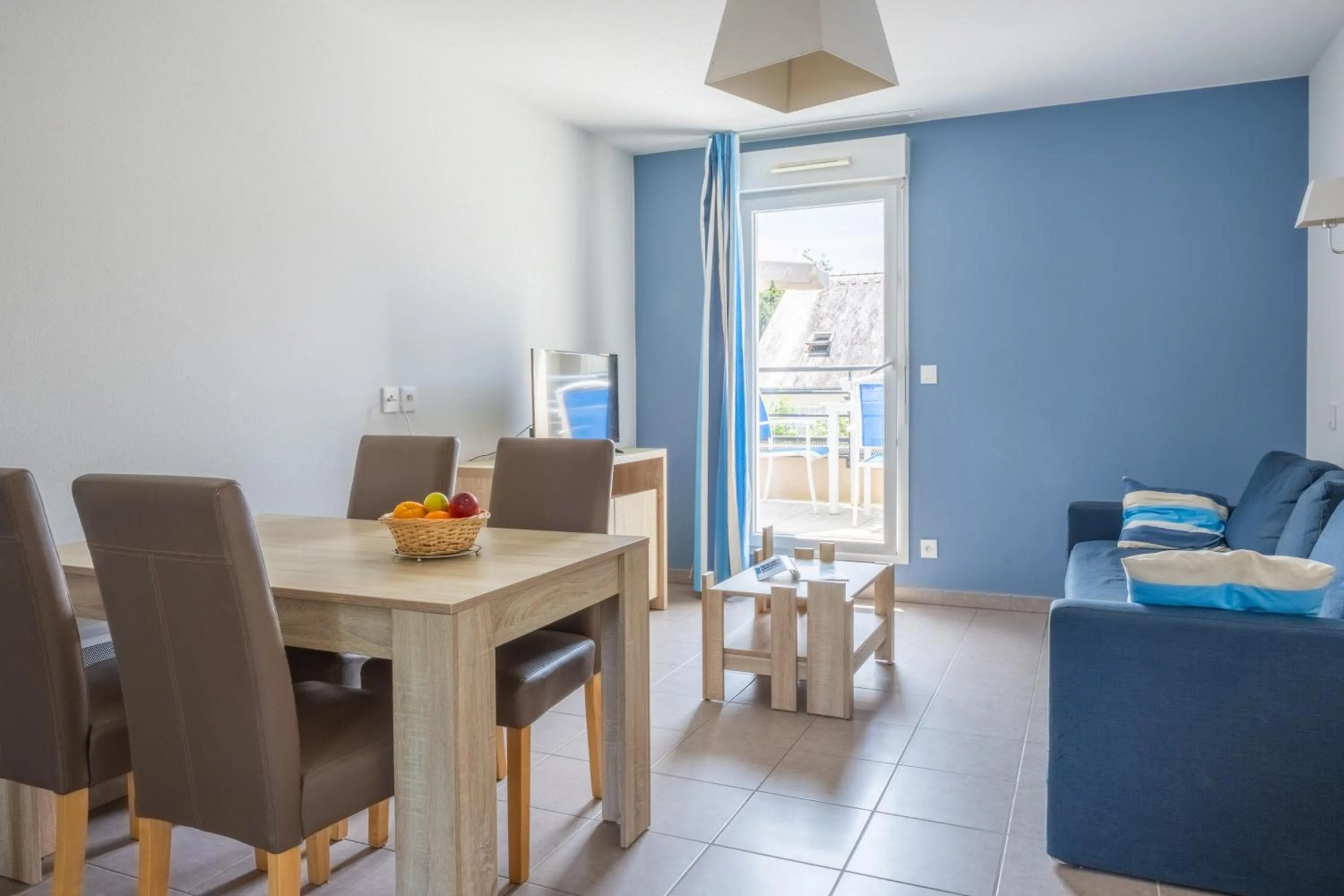 Dining area in Résidence Odalys Les Iles du Morbihan