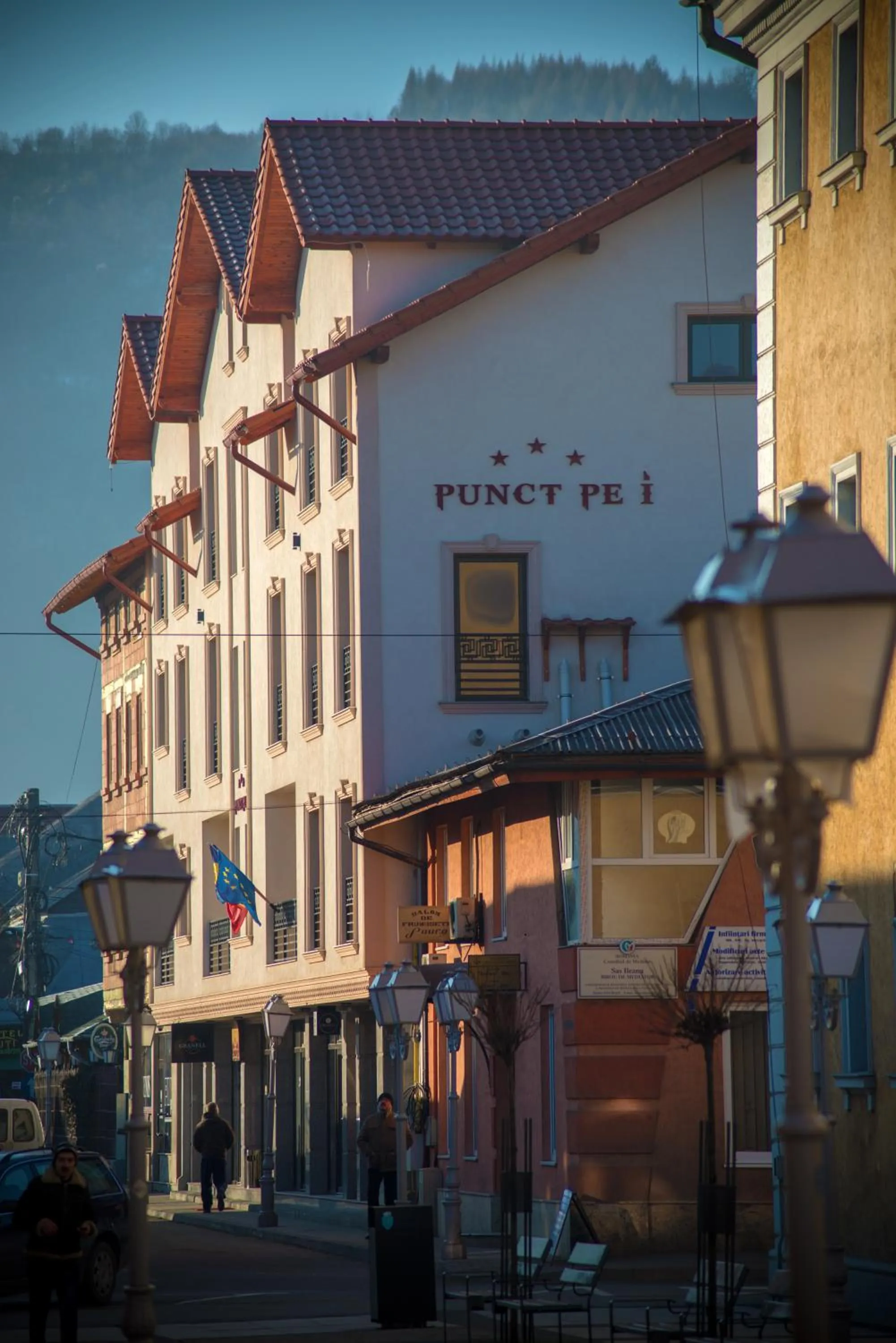 Property building in Aparthotel Punct pe i