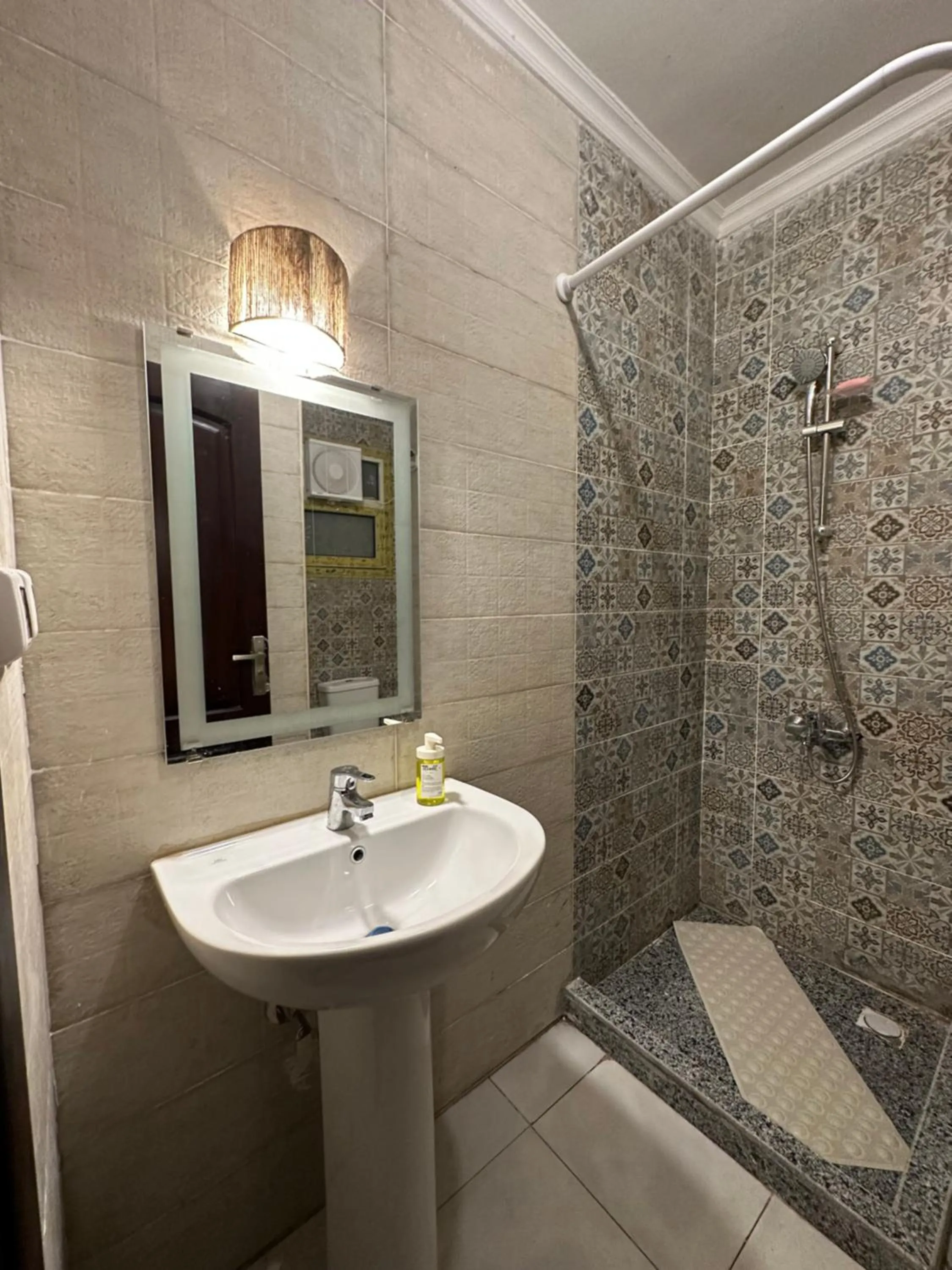 JRE-EG modern aprt Sheikh Zayed