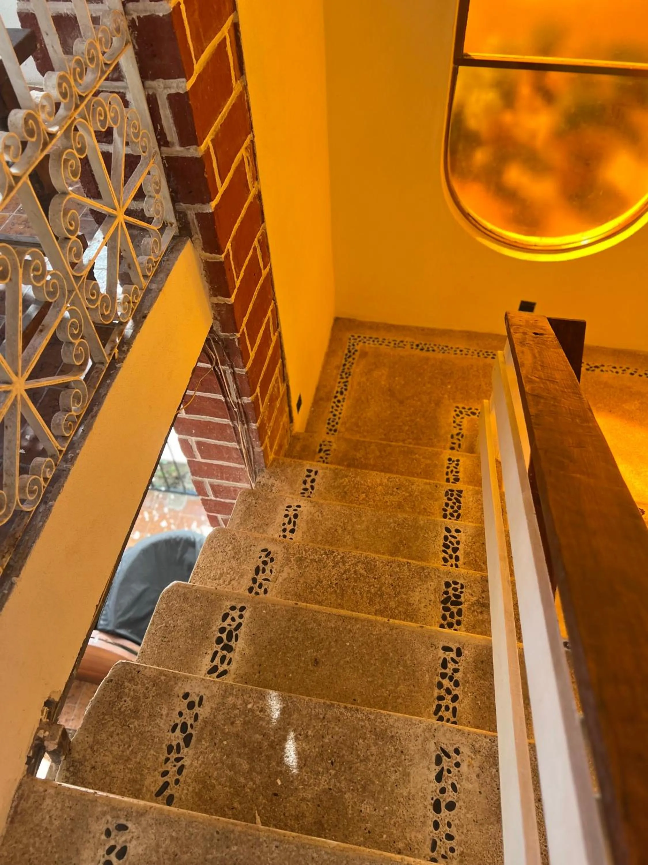 Decorative detail in Maison Theurel