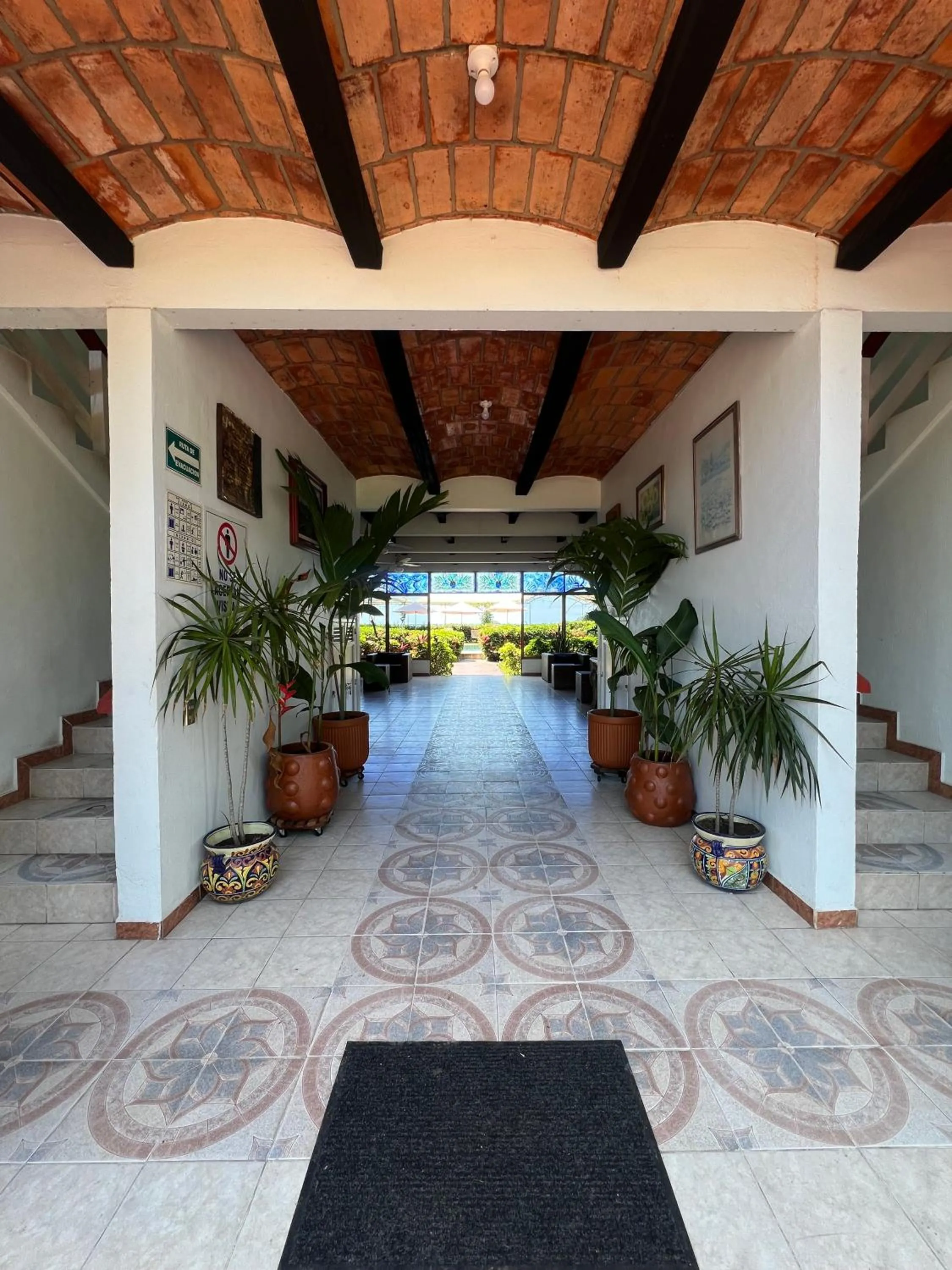 Facade/entrance in Maison Theurel