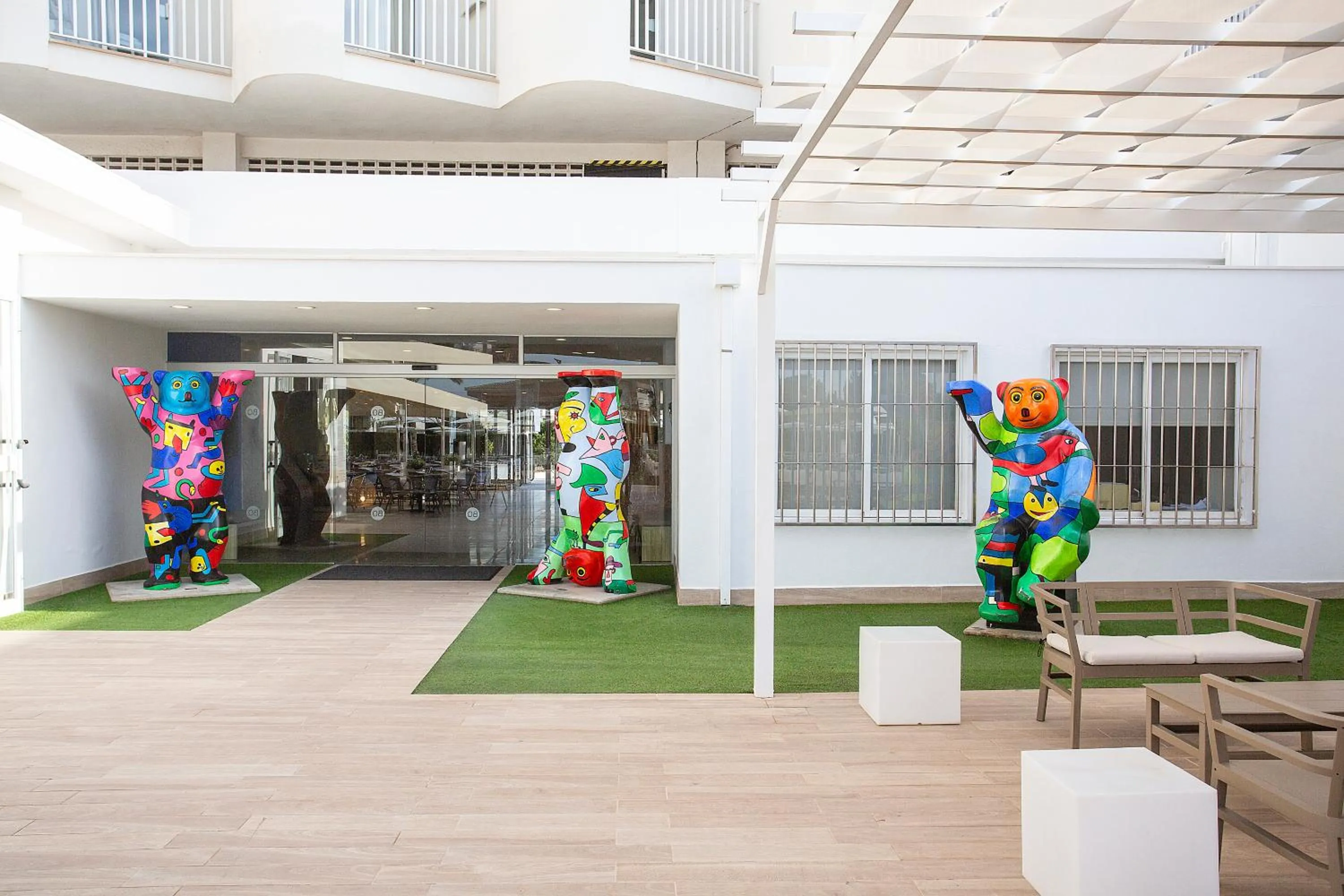 Property building in BQ Delfín Azul Hotel