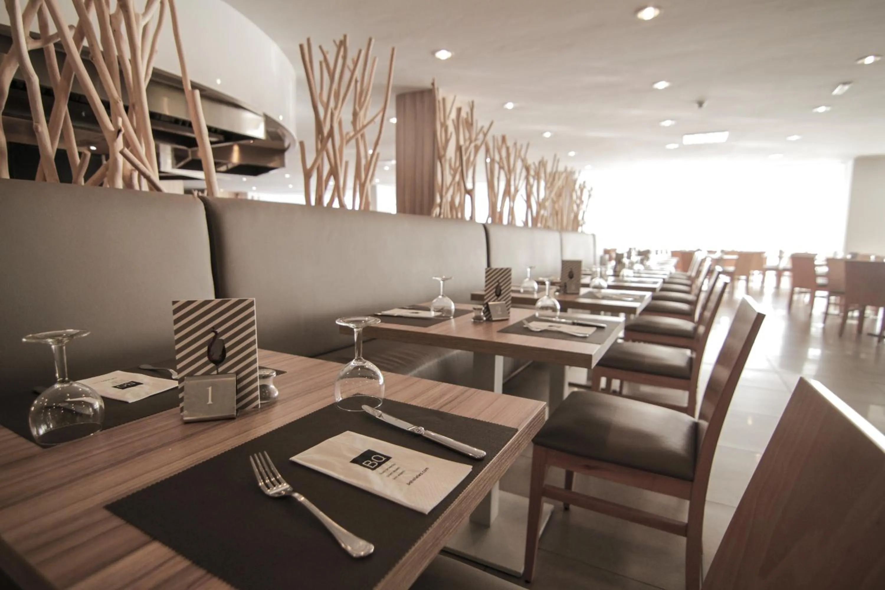 Restaurant/places to eat in BQ Delfín Azul Hotel