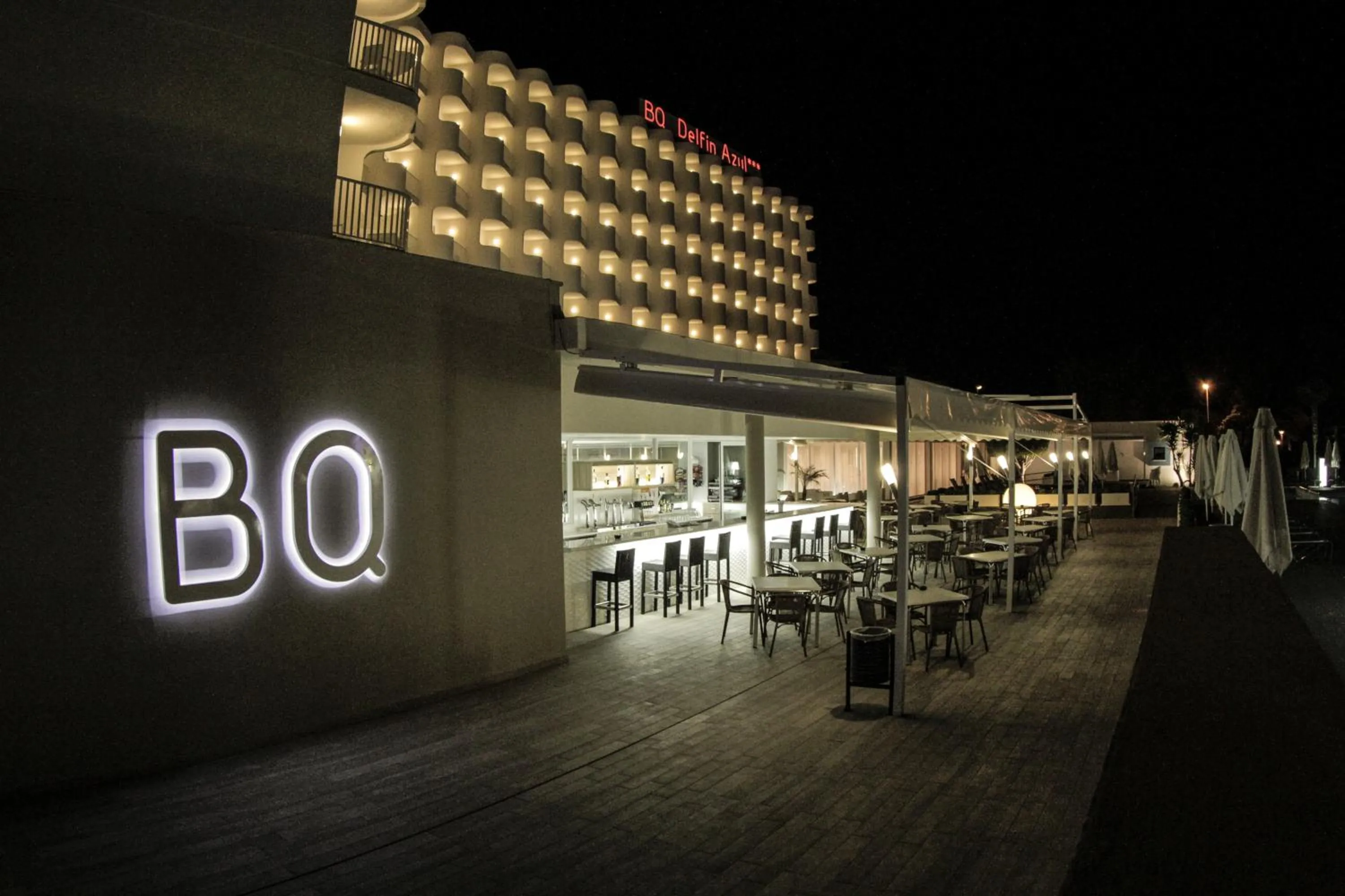 Facade/entrance in BQ Delfín Azul Hotel