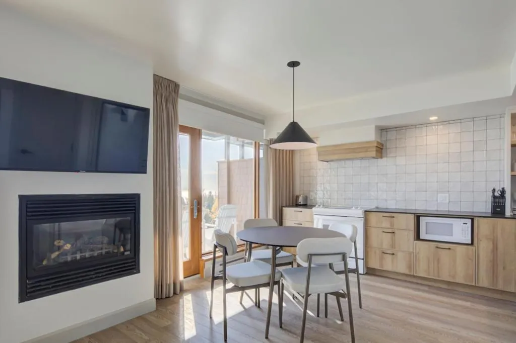 TV and multimedia in La Pinsonnière