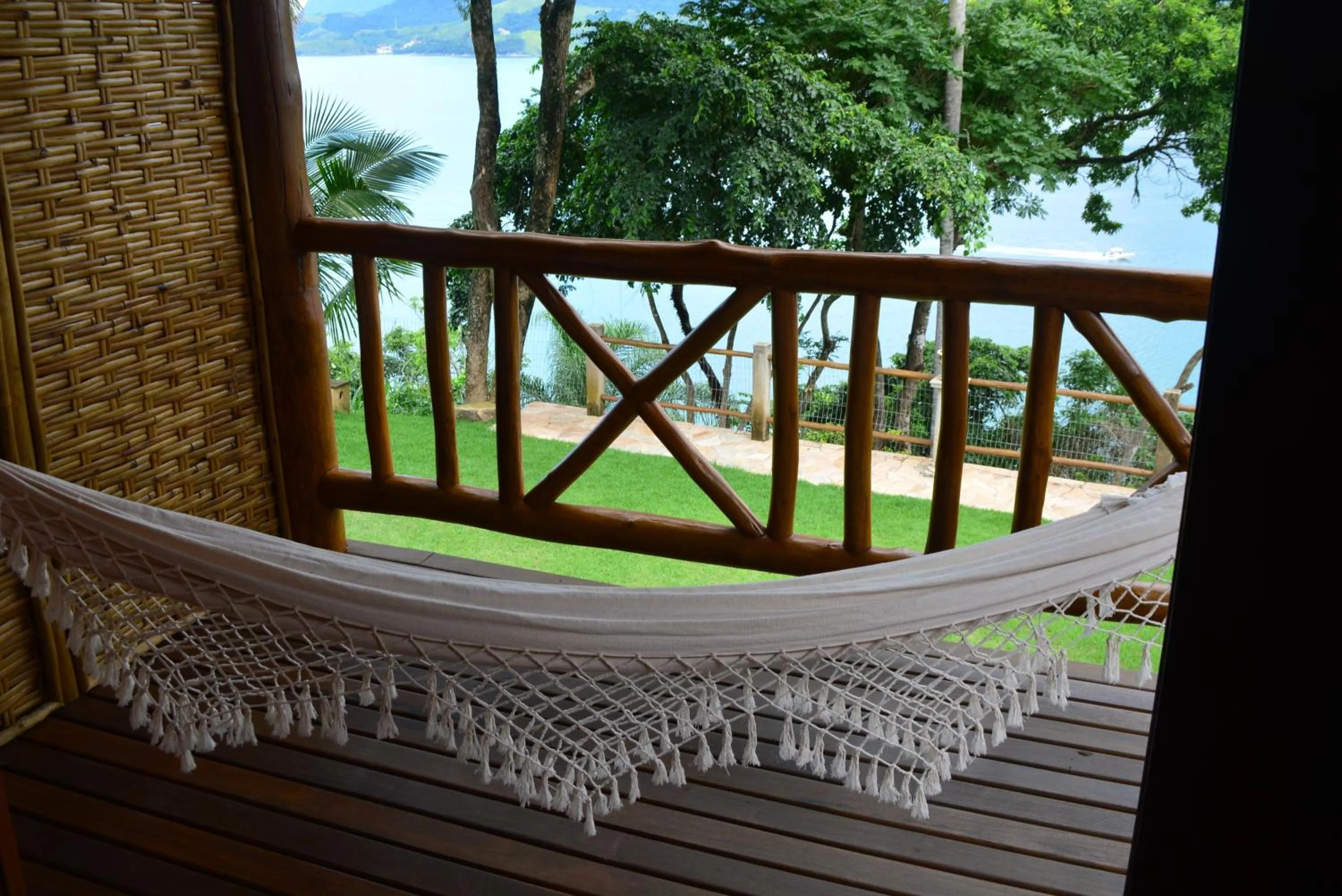 Superior Suite with Sea View in Gidu Ilhabela