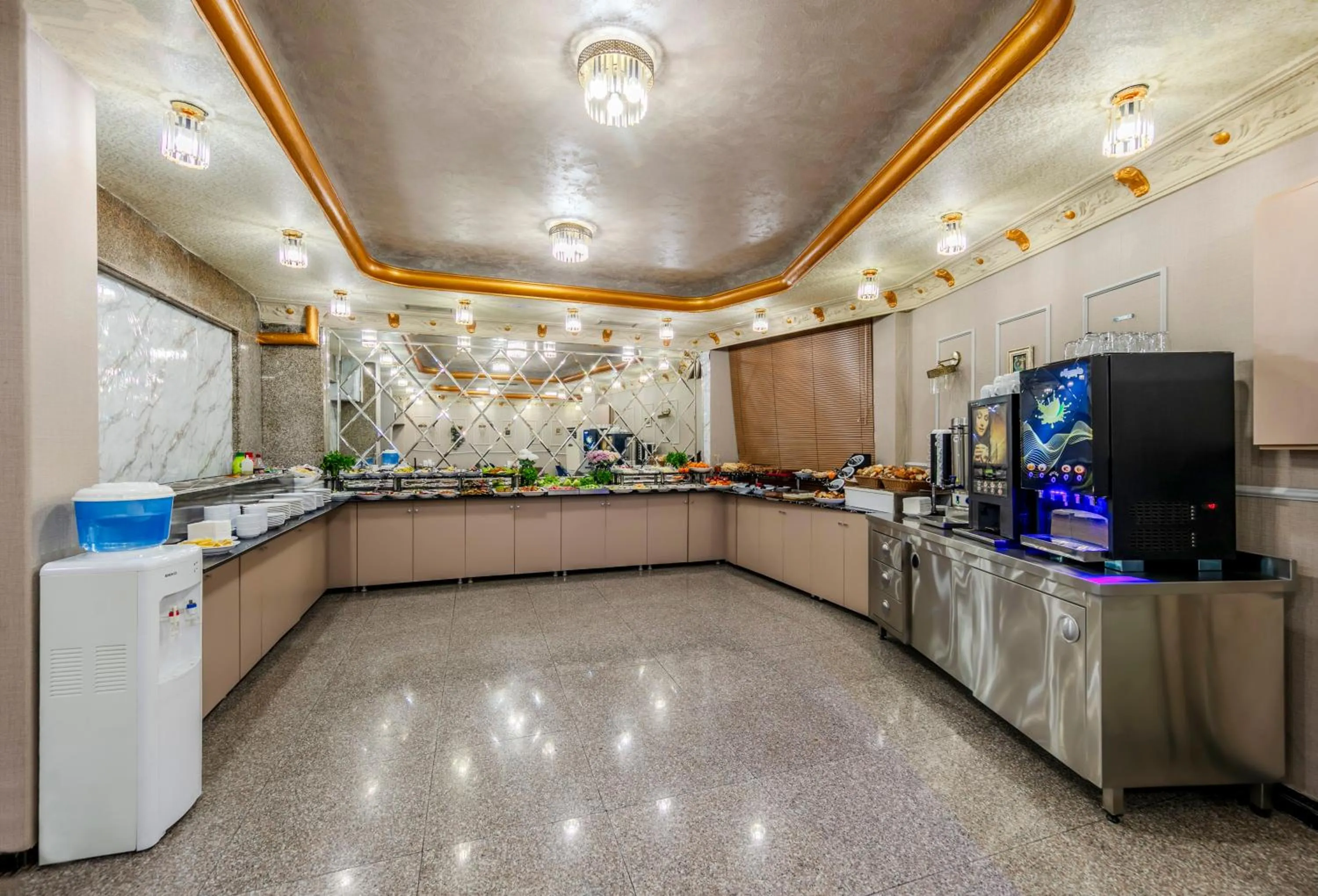 Buffet breakfast in Hamit Hotel Istanbul