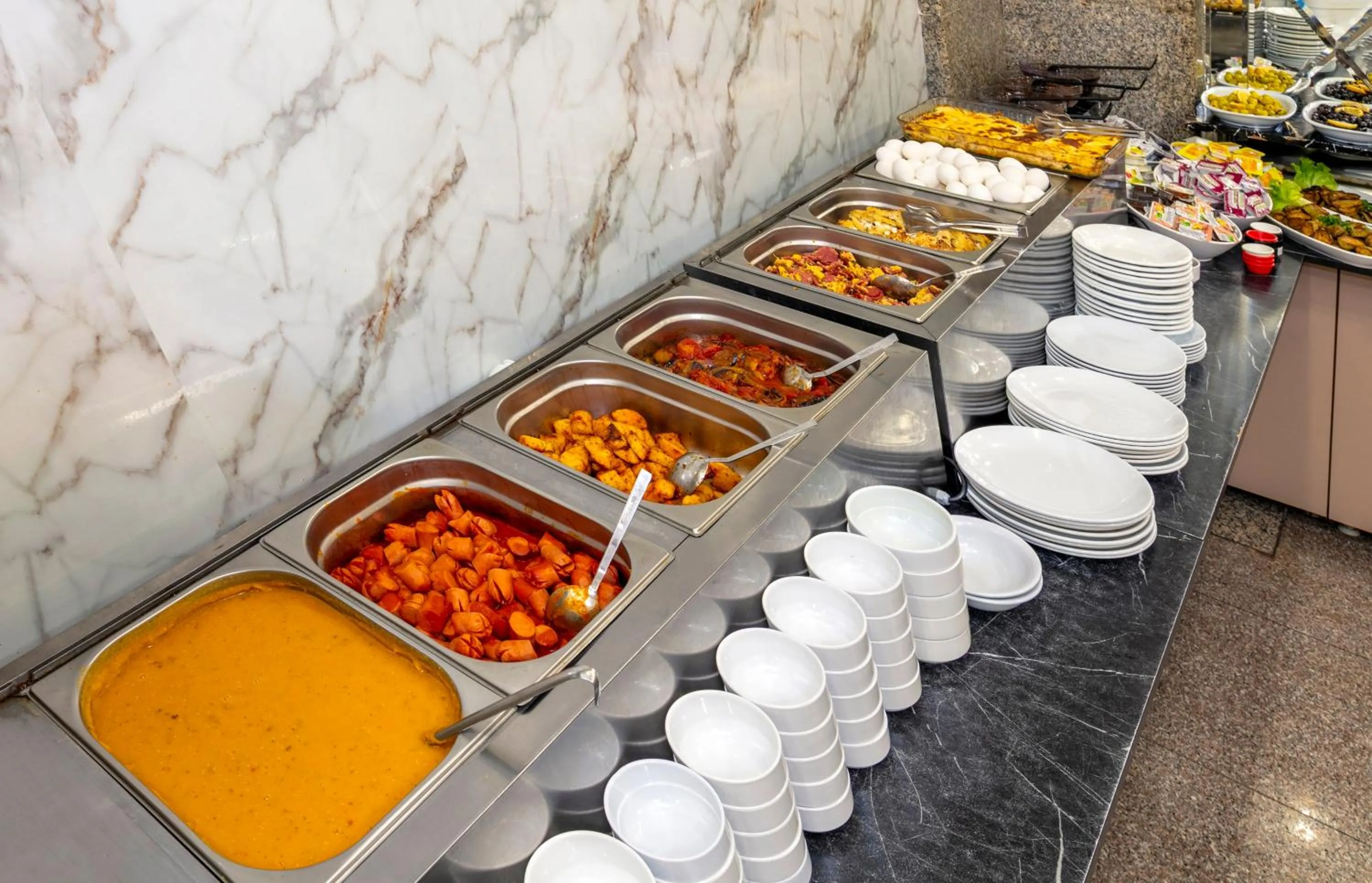 Breakfast in Hamit Hotel Istanbul