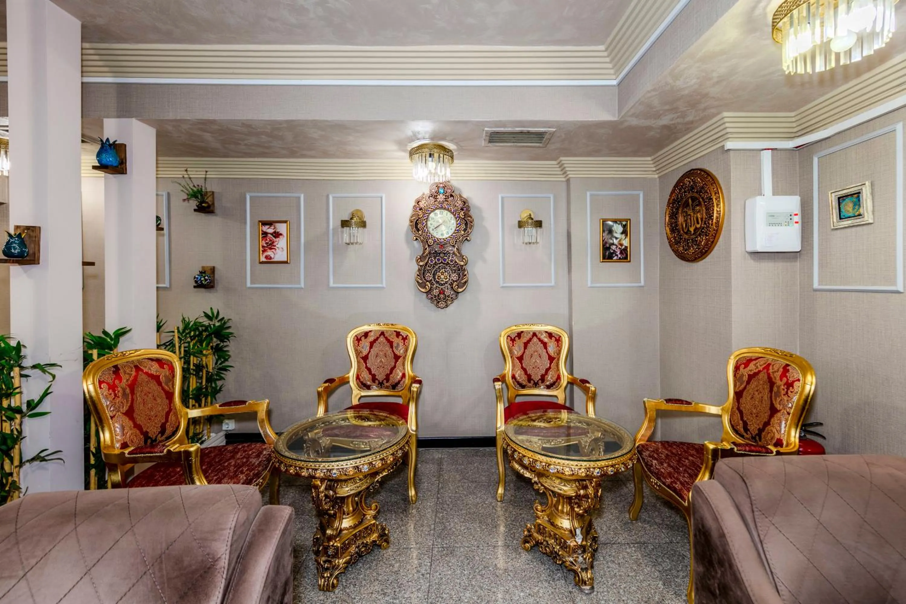 Lobby or reception in Hamit Hotel Istanbul