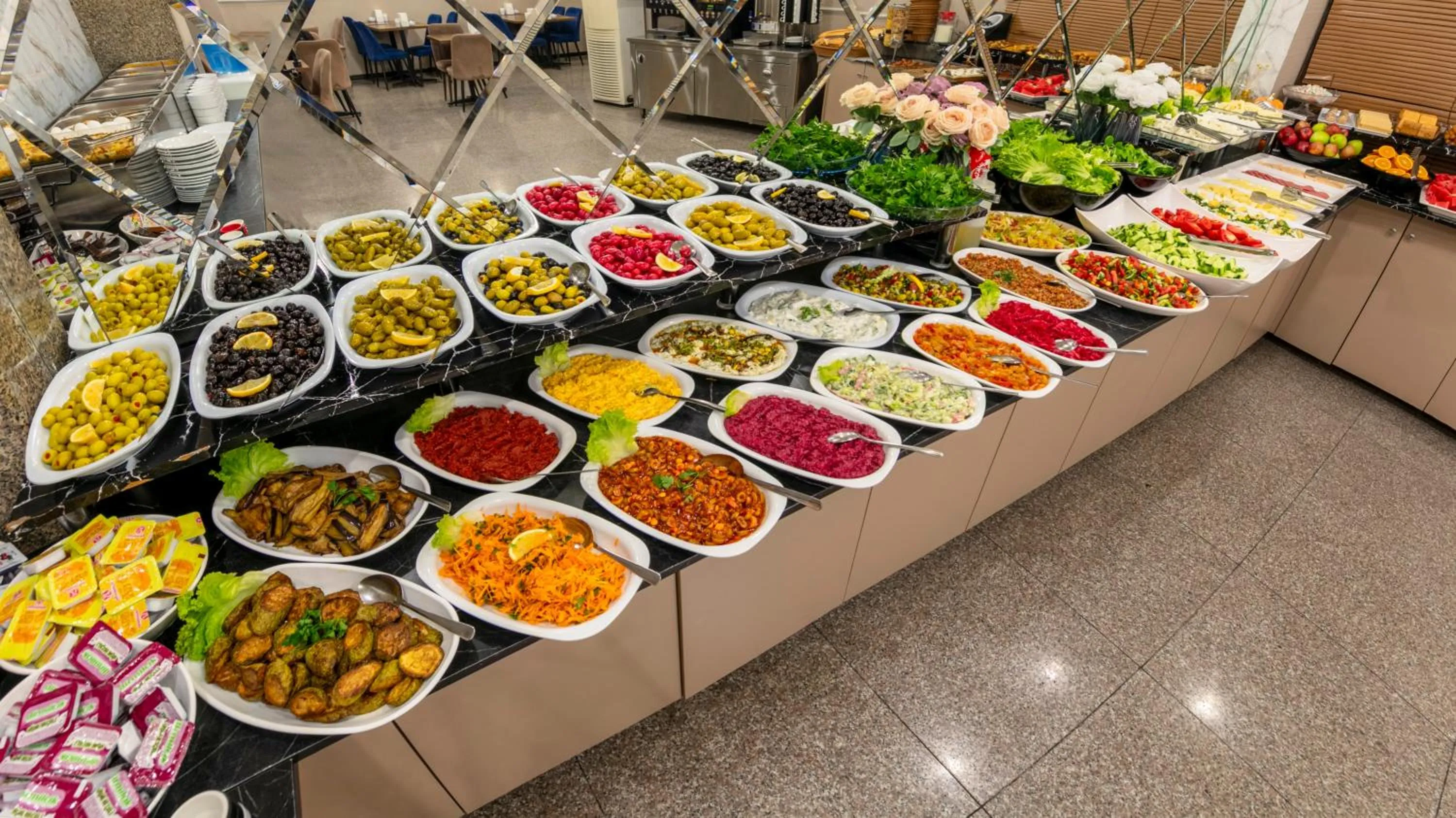 Buffet breakfast in Hamit Hotel Istanbul
