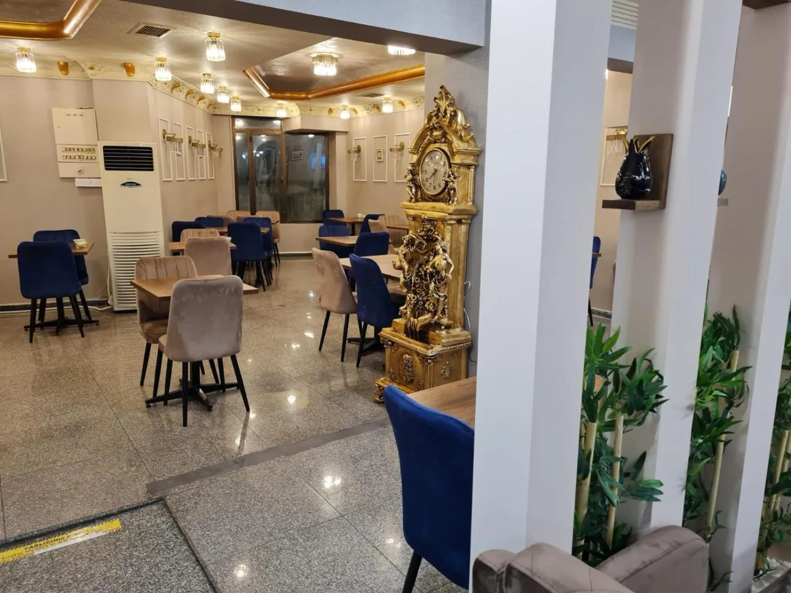 Seating area in Hamit Hotel Istanbul