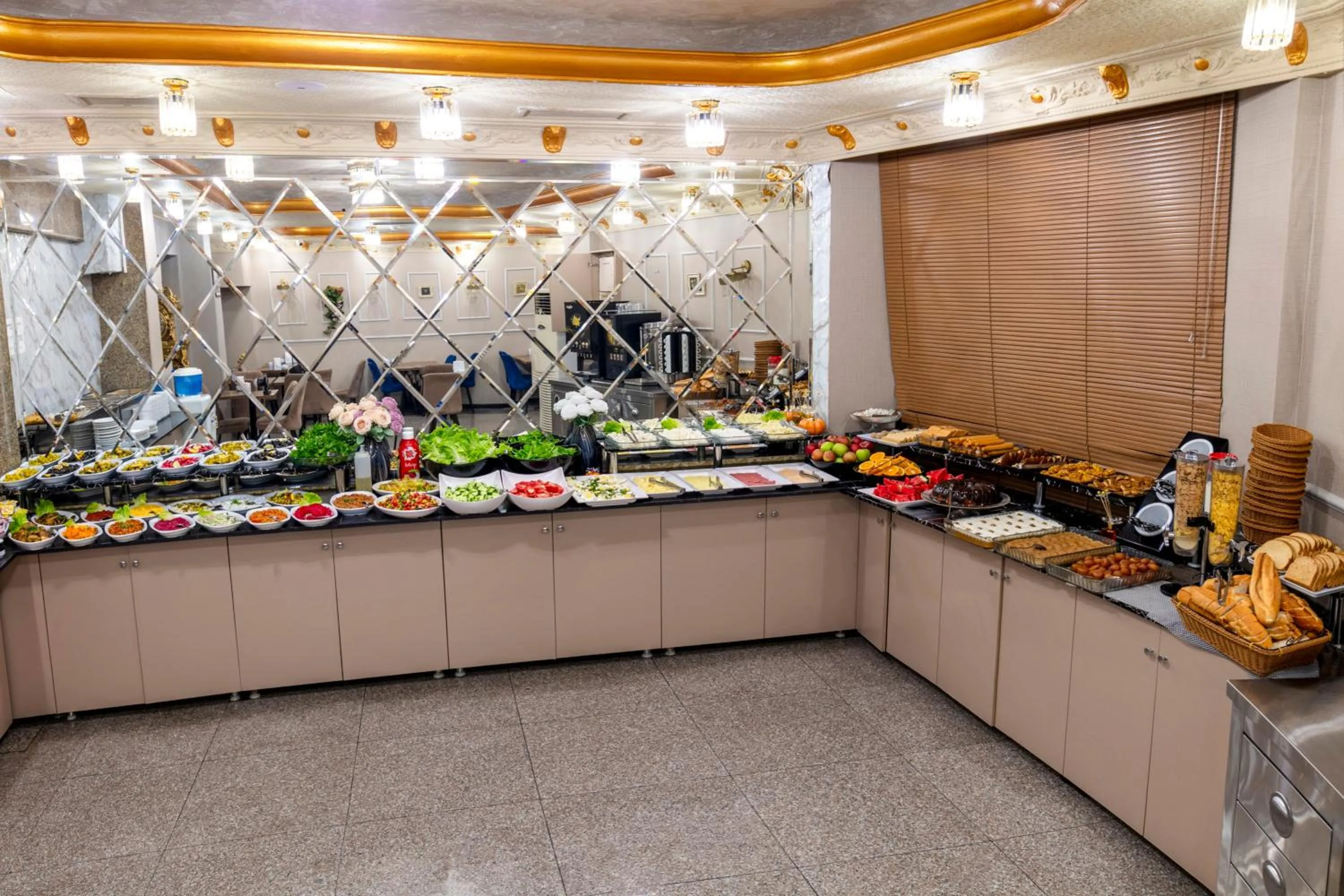 Breakfast in Hamit Hotel Istanbul