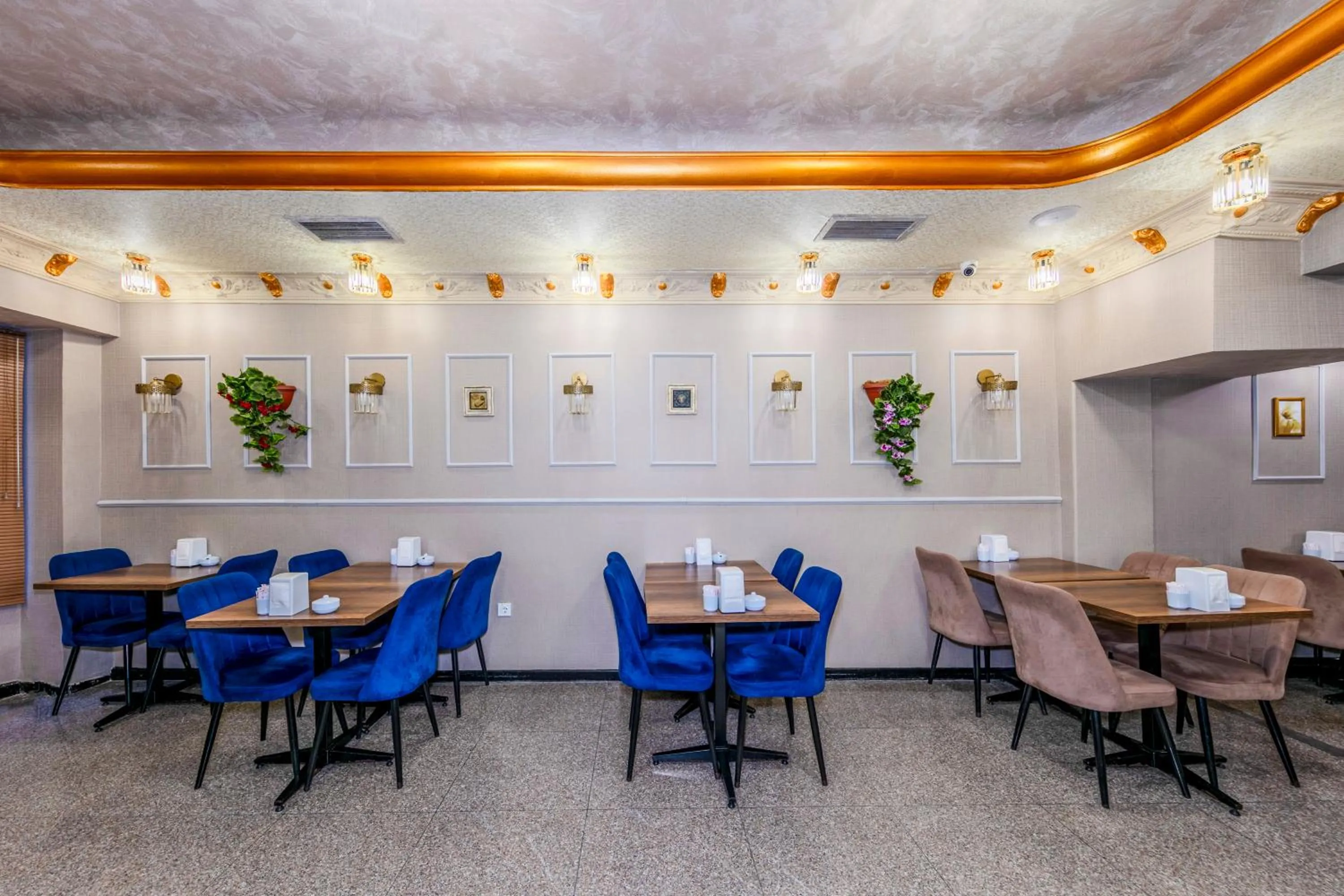 Restaurant/places to eat in Hamit Hotel Istanbul