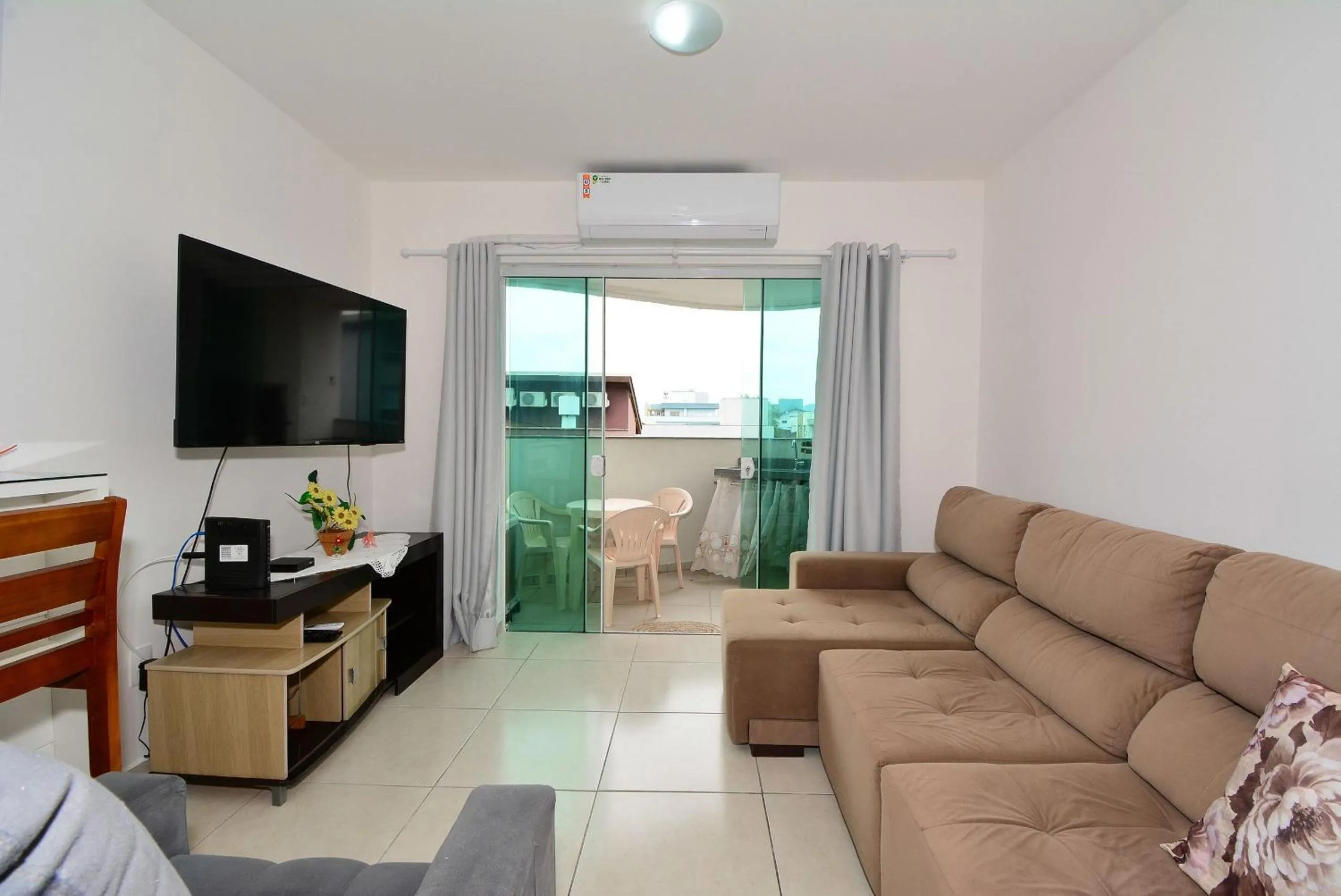 Living room in Residencial João Victor - Ingleses Norte - NIN010