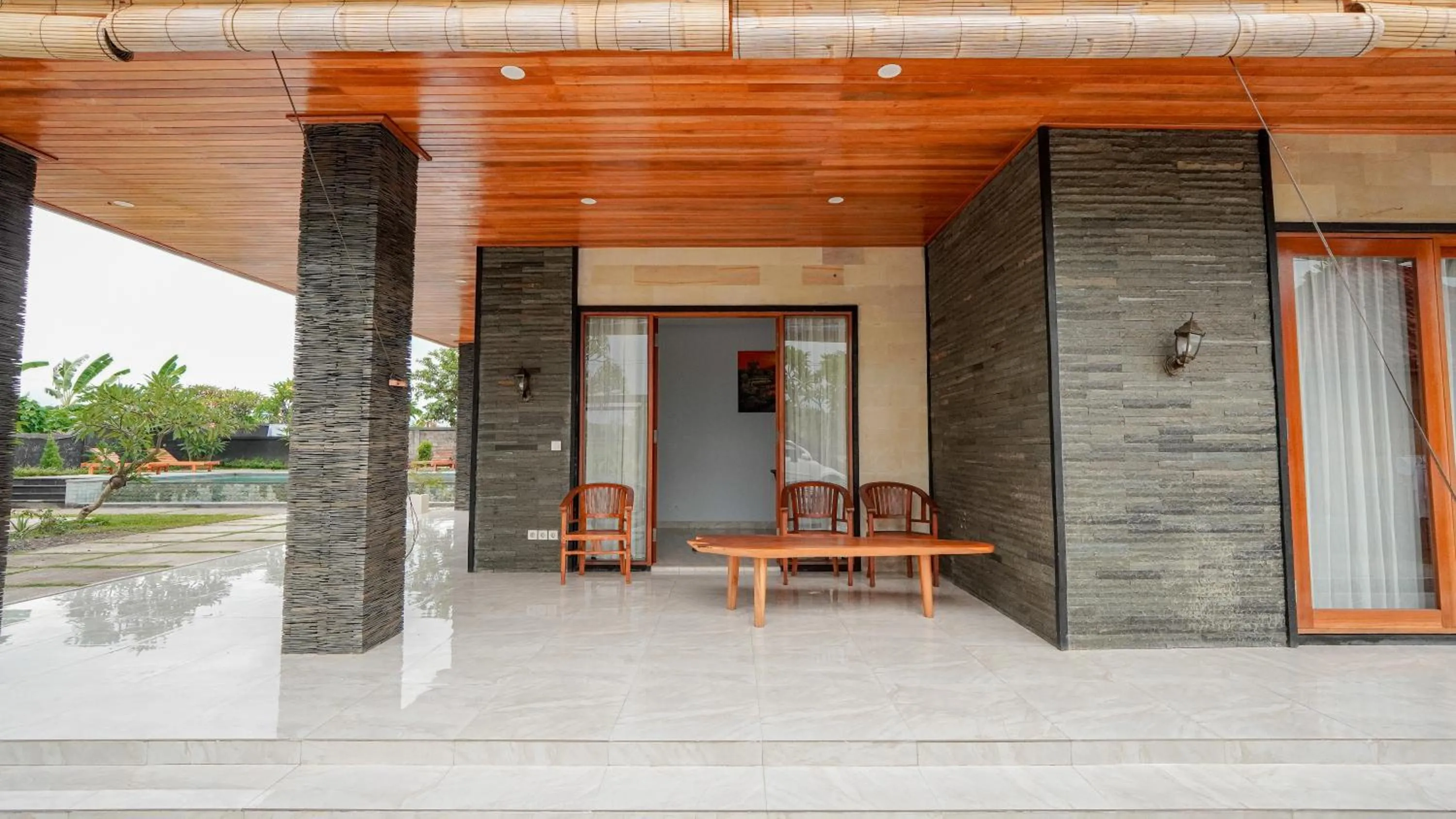 Mona Bali Guest House