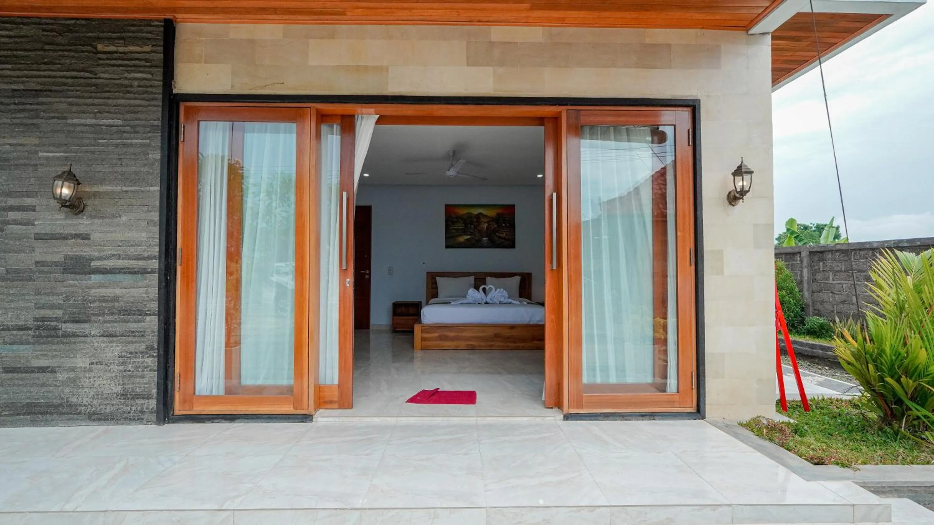 Mona Bali Guest House