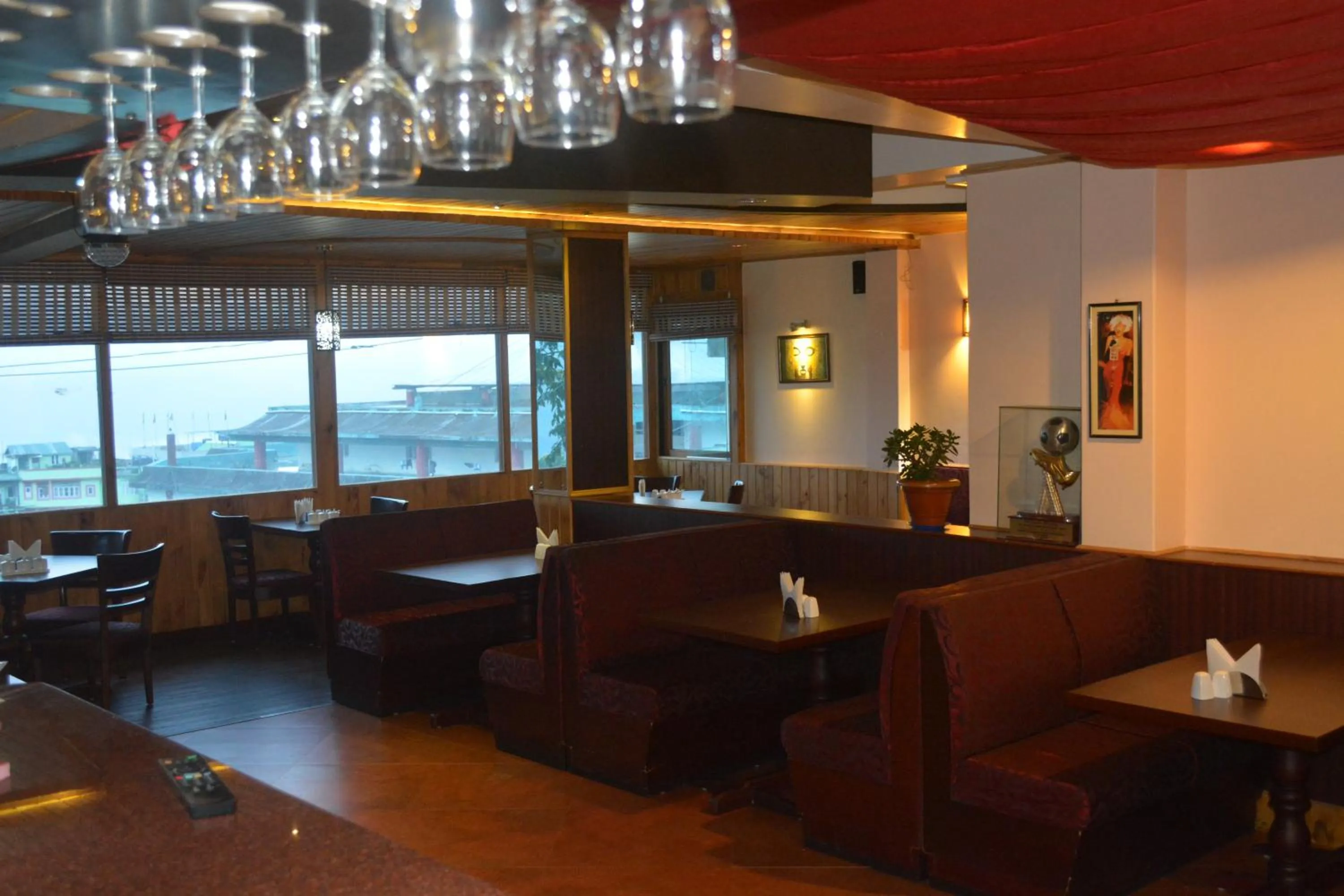 Lounge or bar in Juniper Residency Hotel