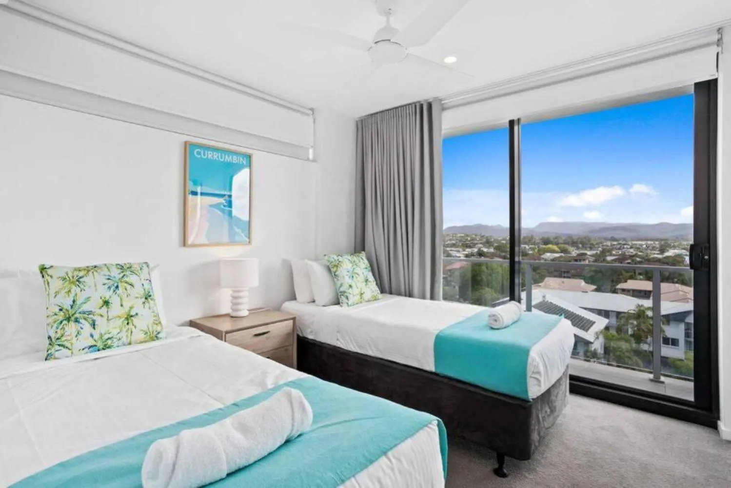 Bedroom, Bed in Ocean View Luxury in Periscope