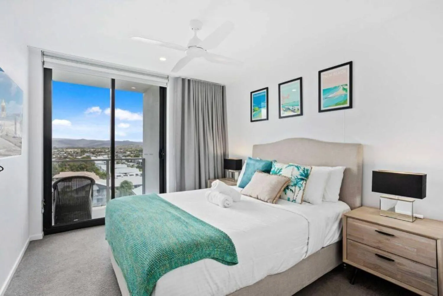Bedroom, Bed in Ocean View Luxury in Periscope