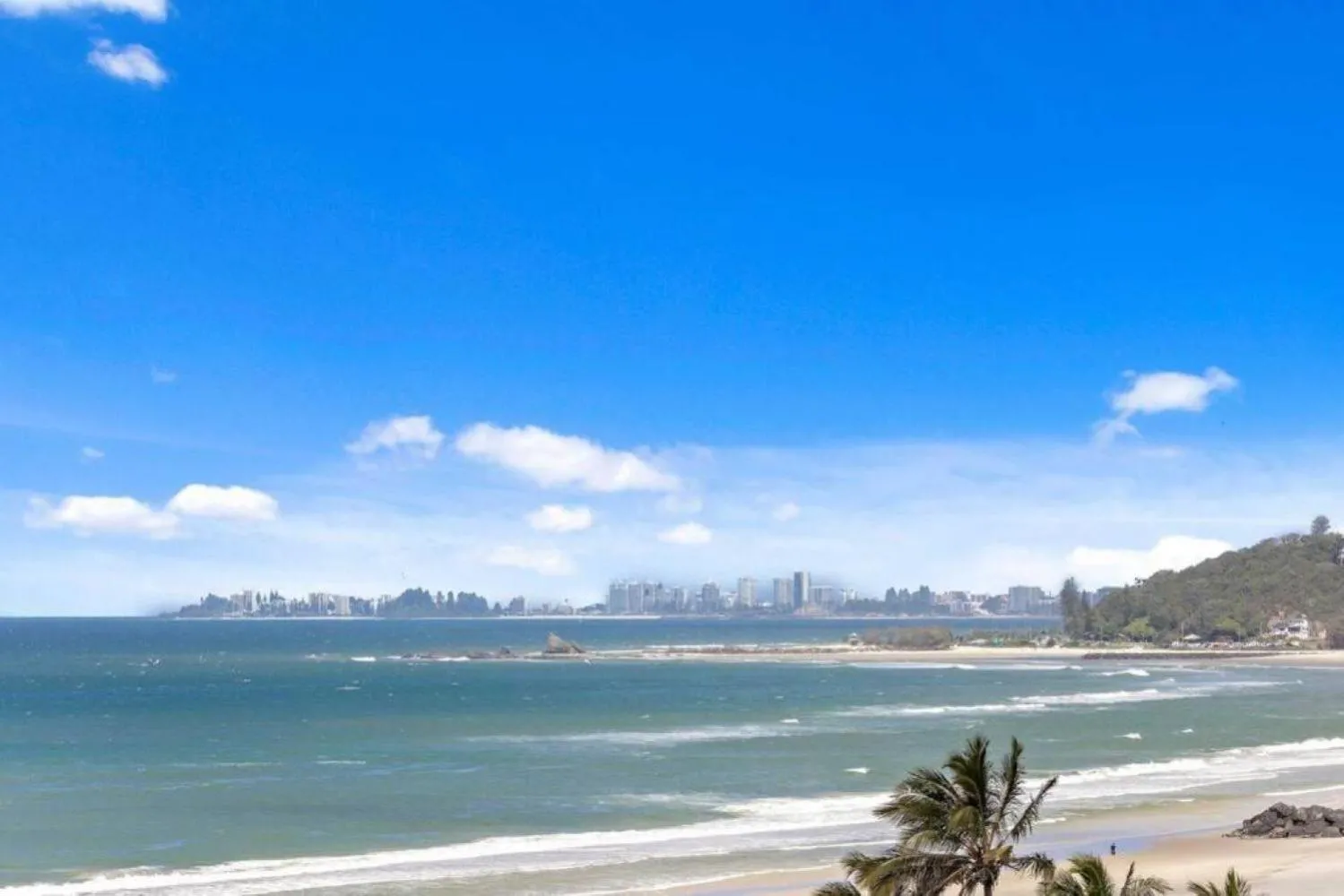 Beach in Ocean View Luxury in Periscope