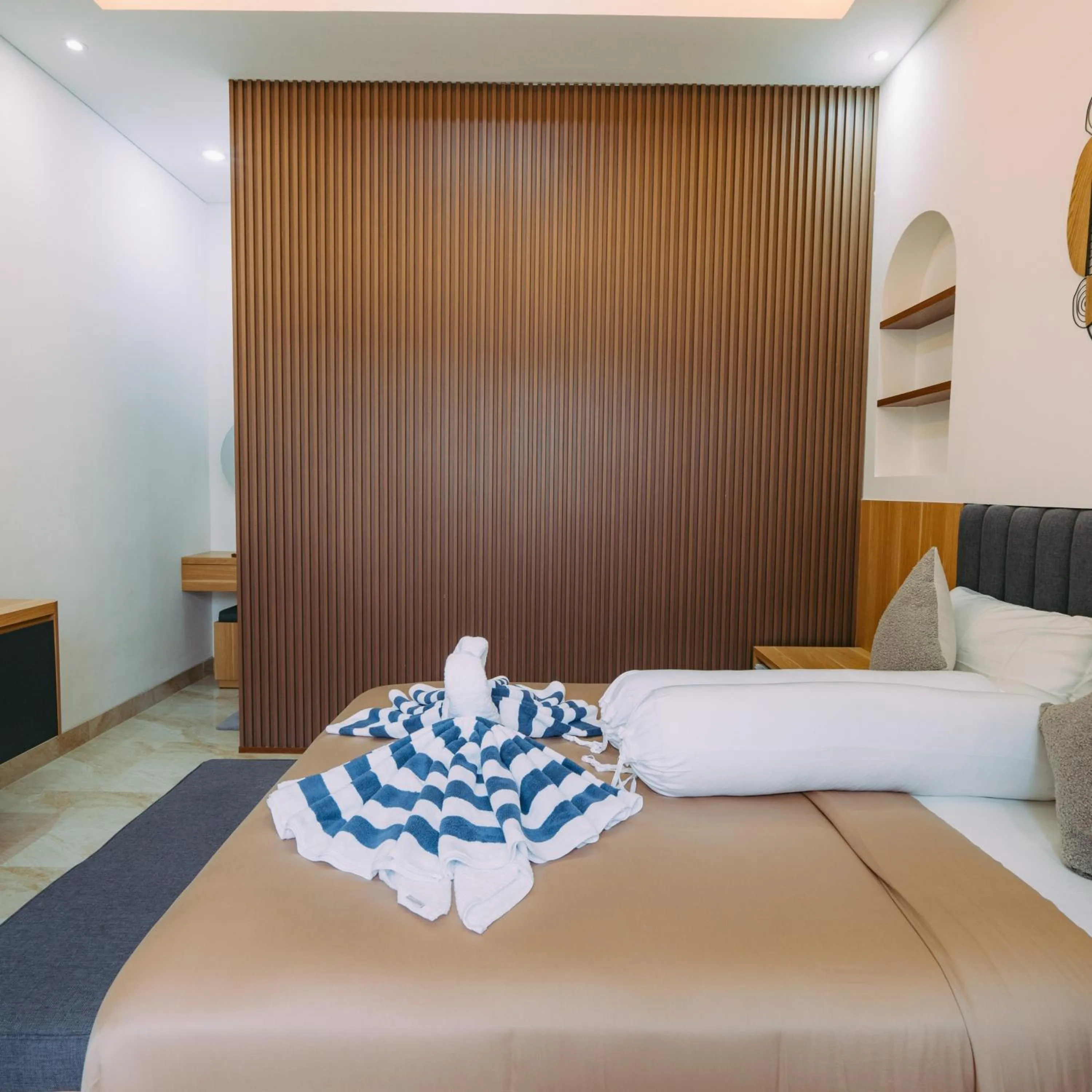 Bedroom, Bed in The Lavana Nakula Villa Kuta Sunset