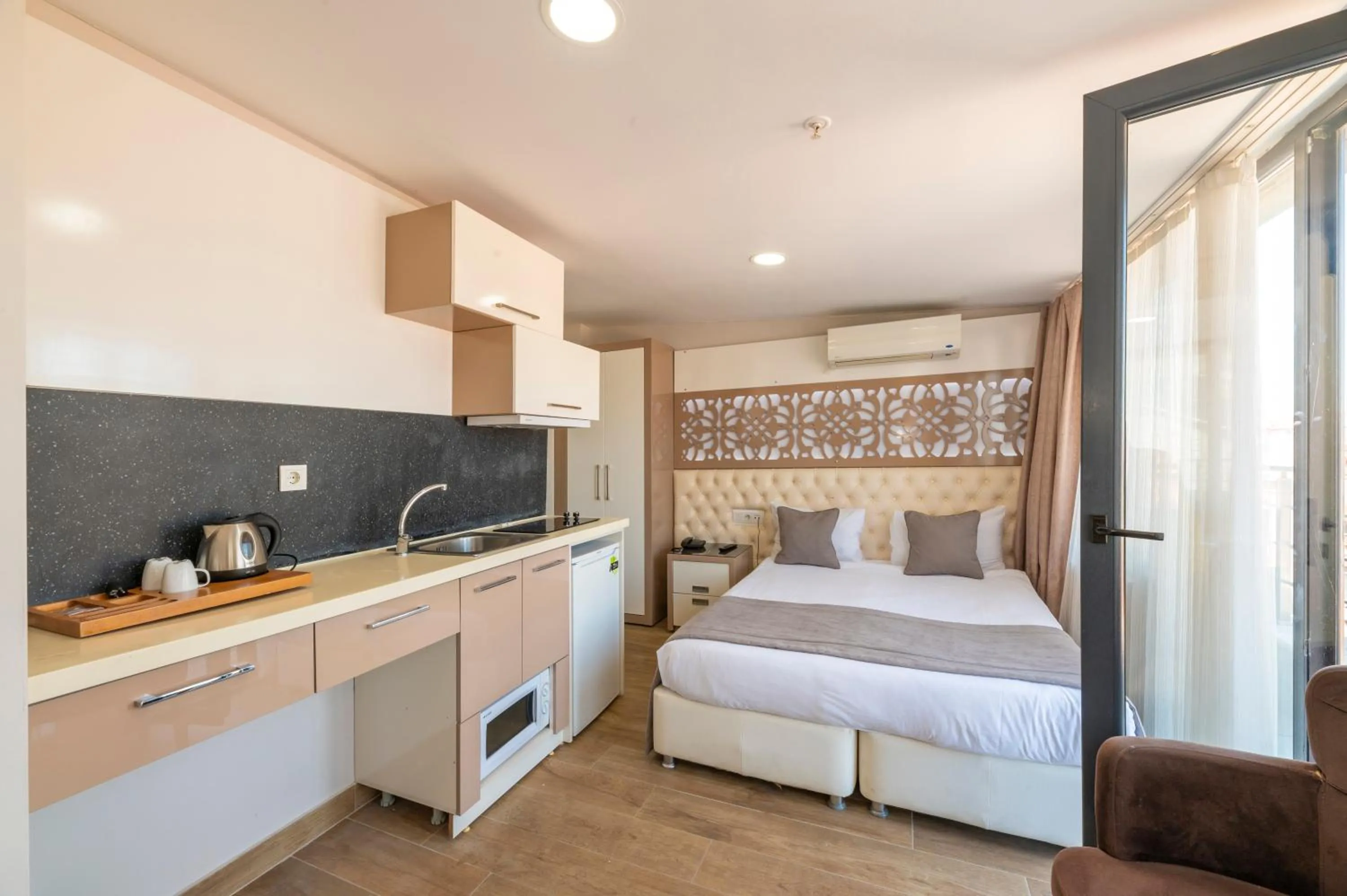 Bed in Taksim Peri Suite