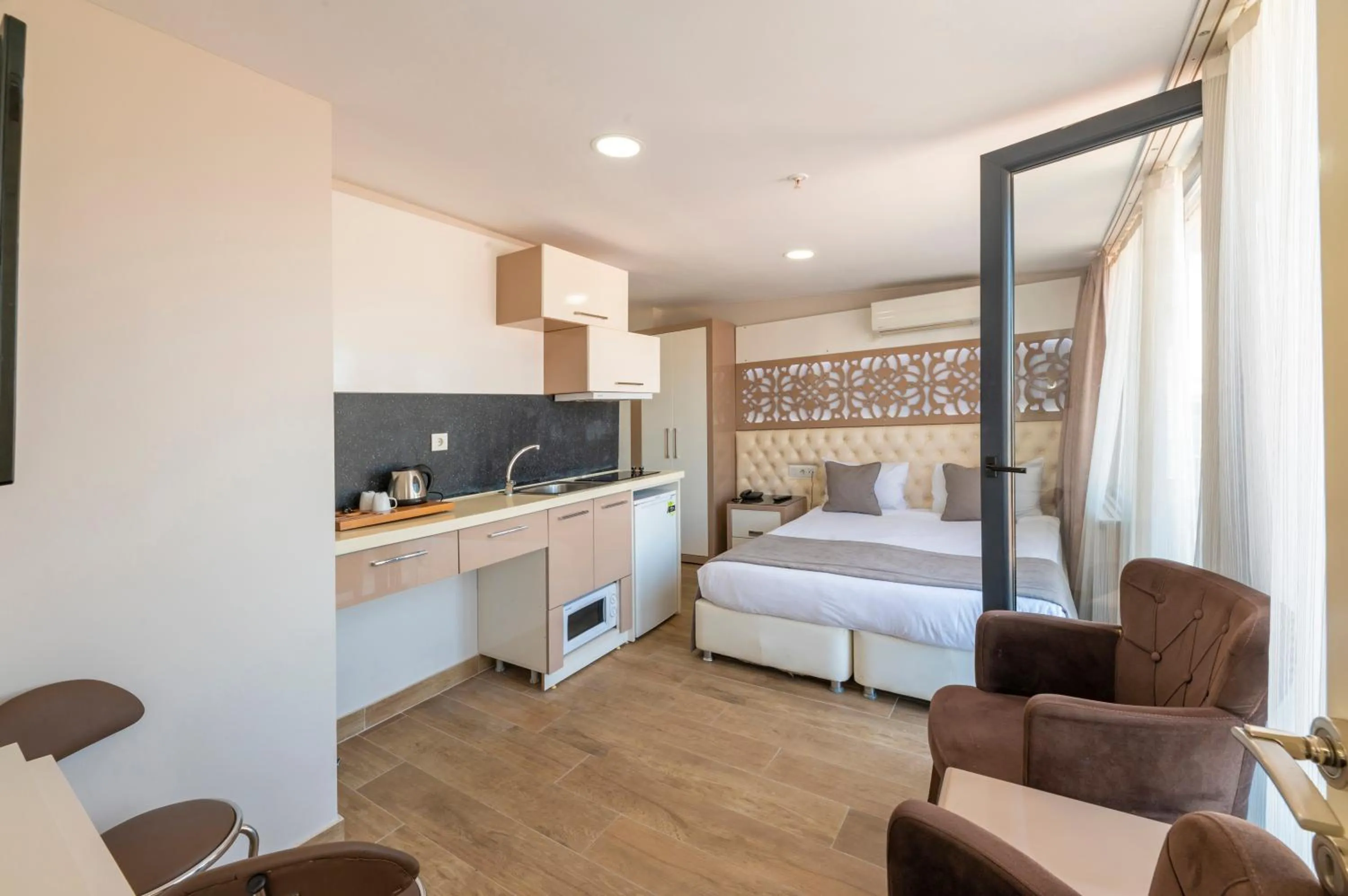 Bed in Taksim Peri Suite