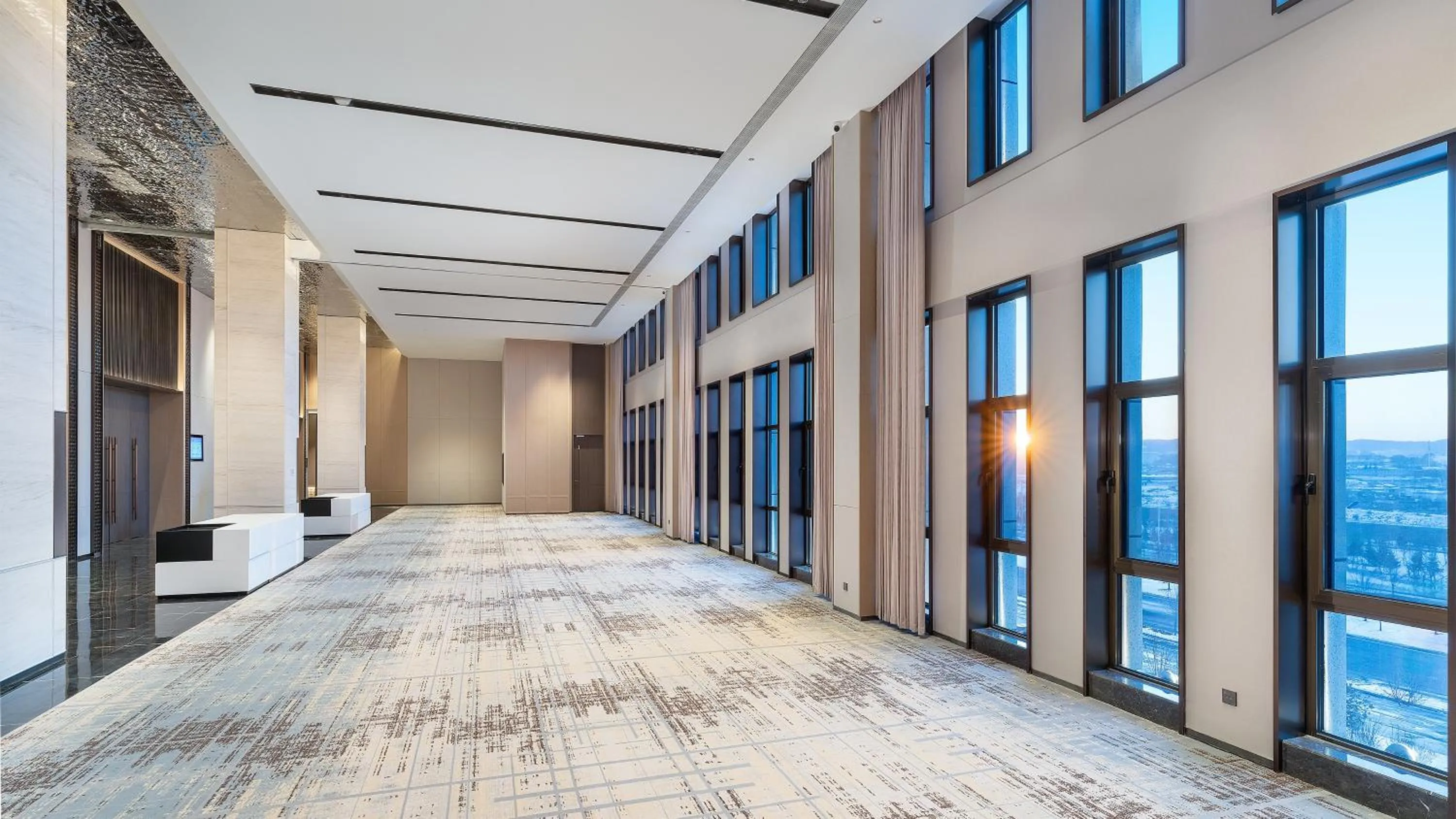 Meeting/conference room in Holiday Inn Liaoyuan City Center by IHG