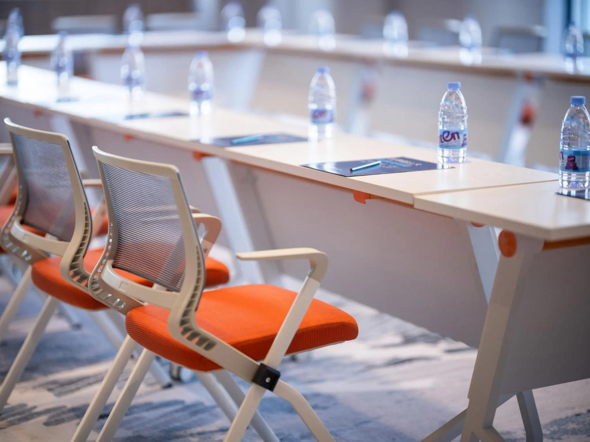 Meeting/conference room in Holiday Inn Express Changzhou Henglin by IHG