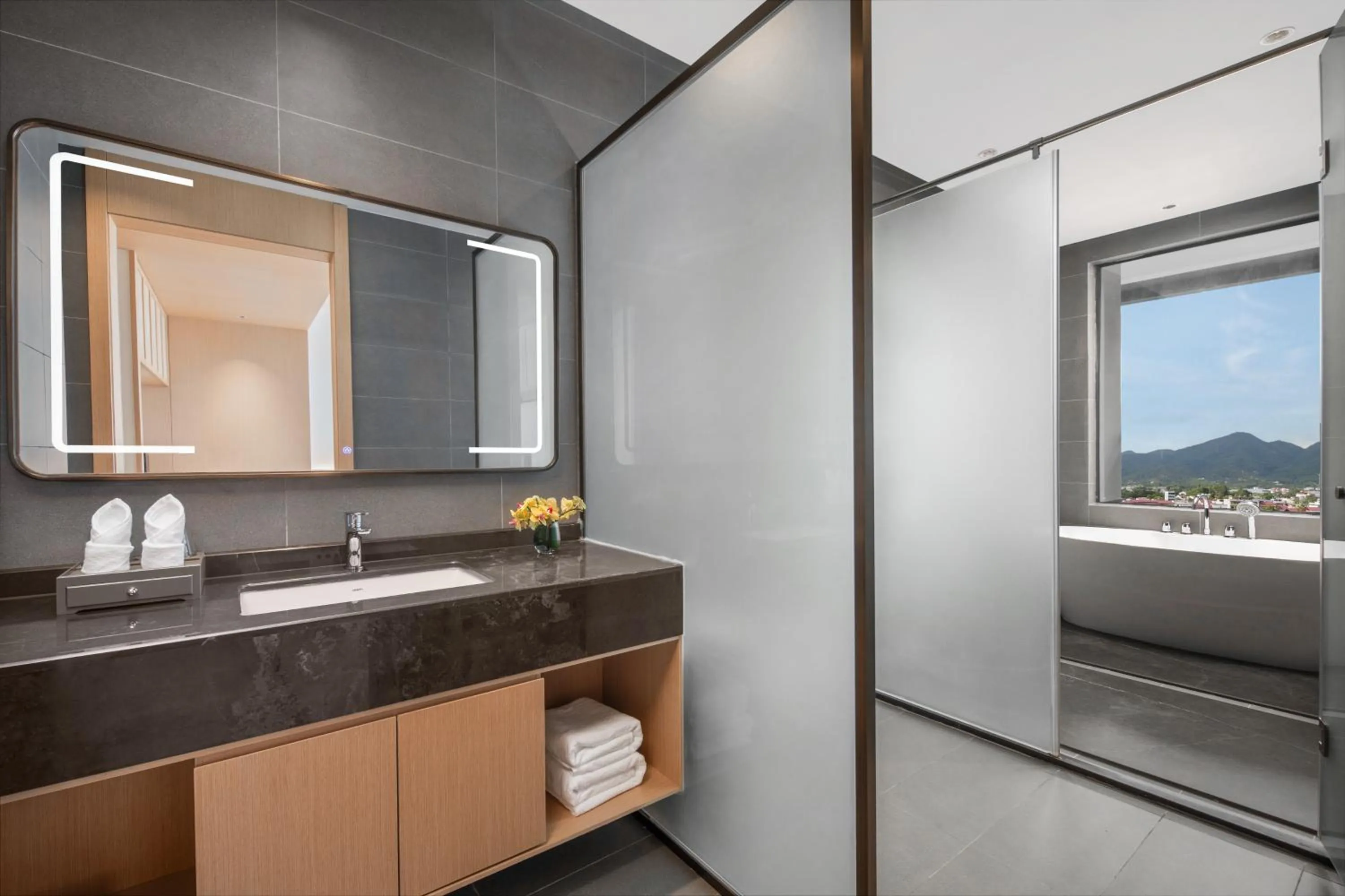 Shower in Holiday Inn Ganzhou Orchid Town by IHG