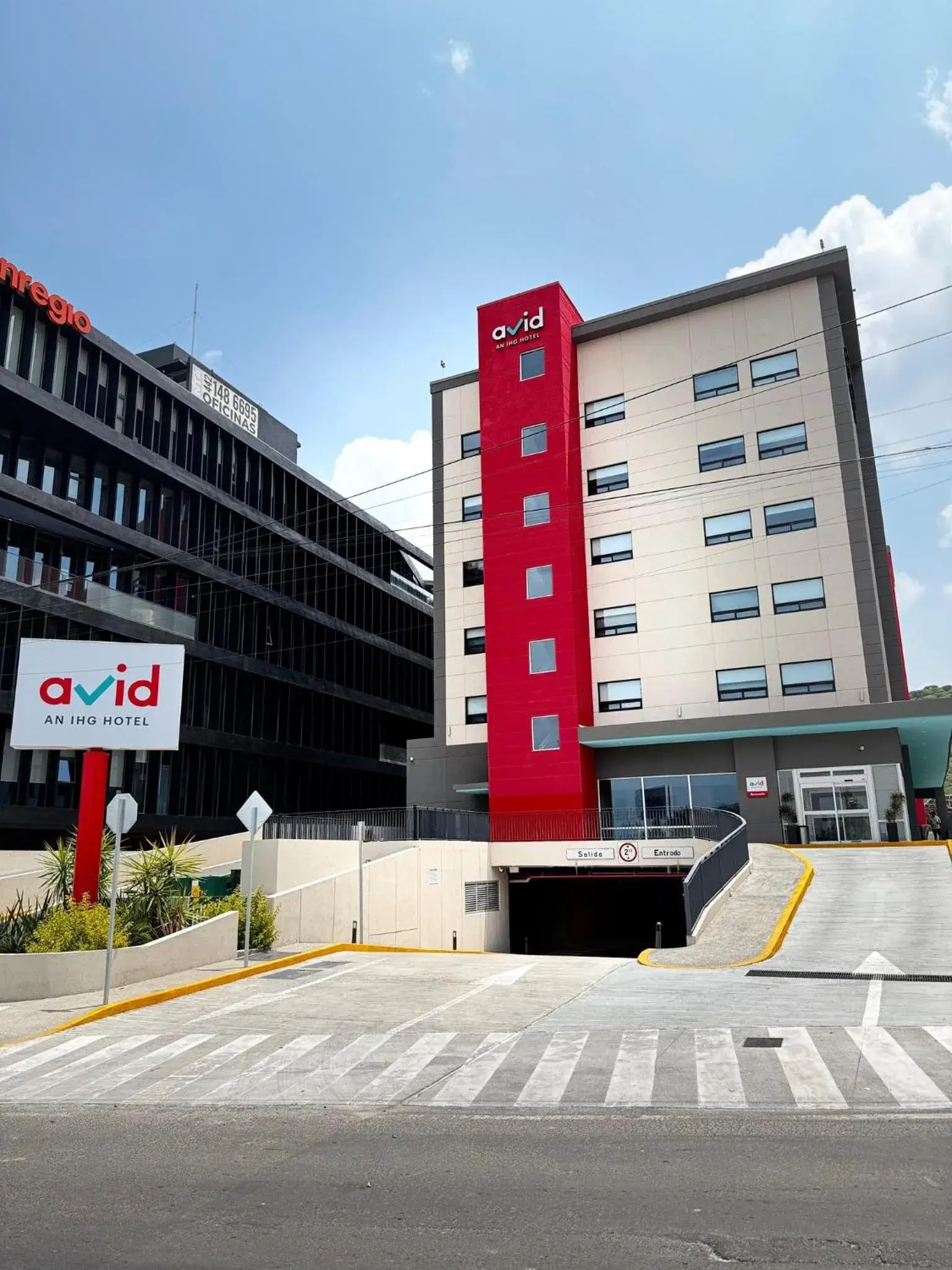 Property building in Avid Hotel Querétaro Centro Sur by IHG Property building in Avid Hotel Querétaro Centro Sur by IHG
