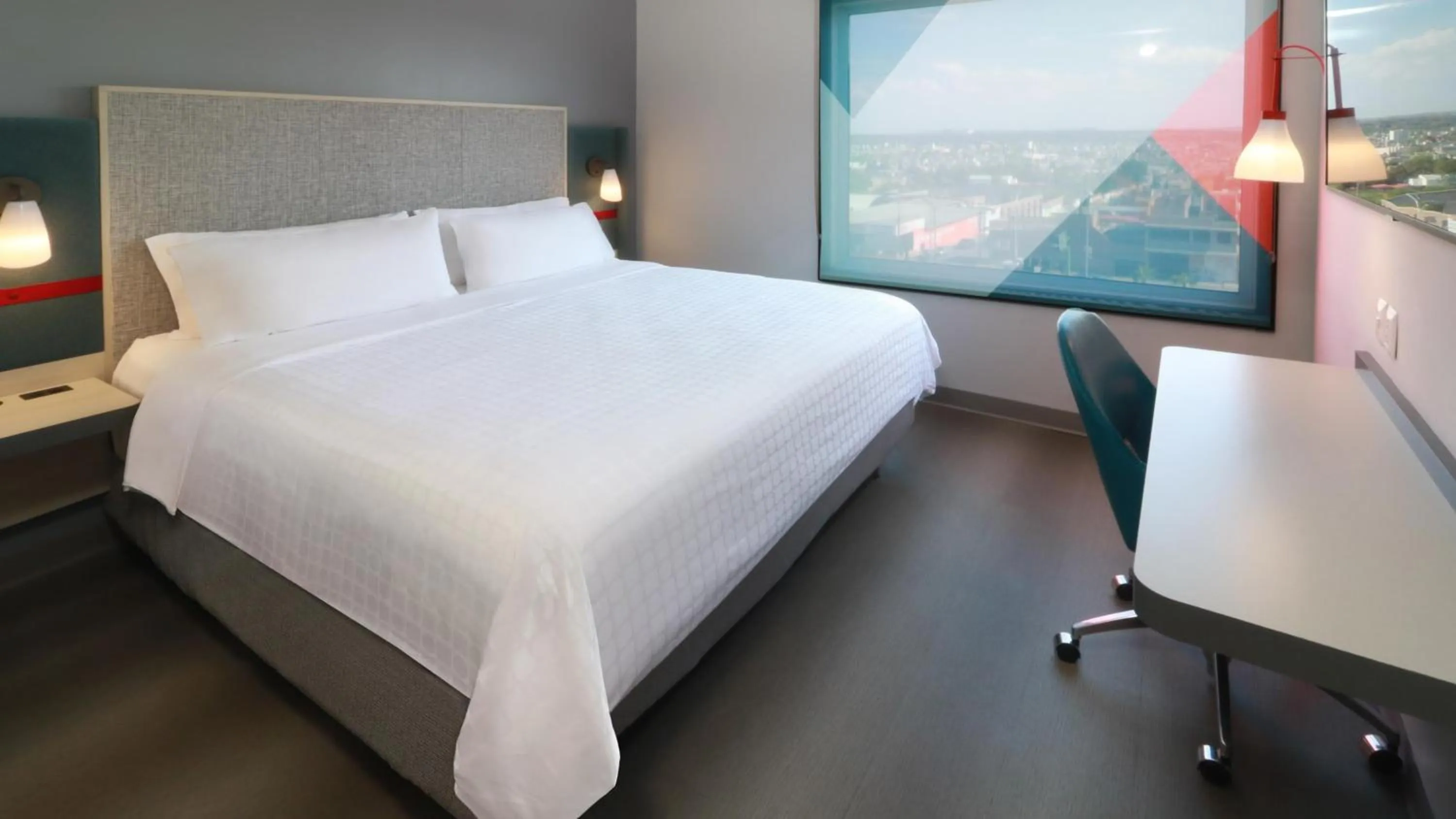 Photo of the whole room, Bed in Avid Hotel Querétaro Centro Sur by IHG