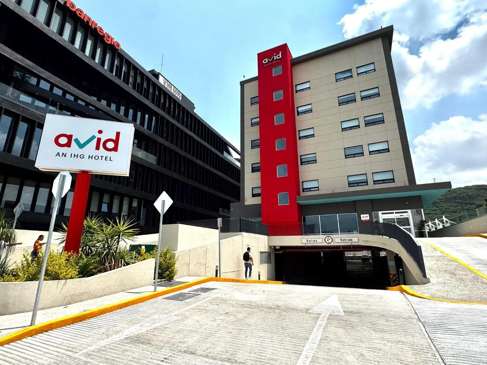 Property building in Avid Hotel Querétaro Centro Sur by IHG Property building in Avid Hotel Querétaro Centro Sur by IHG