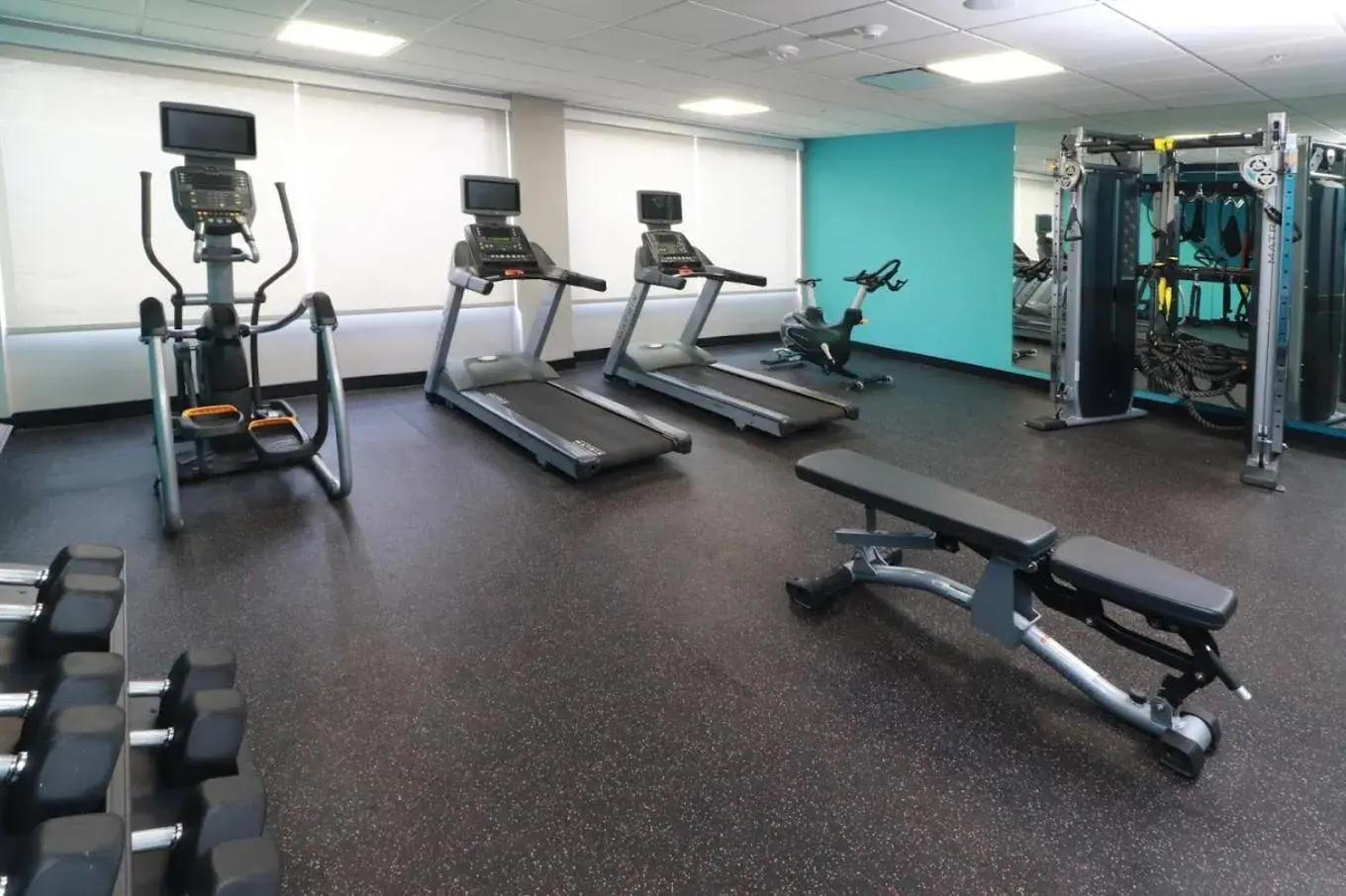 Fitness centre/facilities in Avid Hotel Querétaro Centro Sur by IHG Fitness centre/facilities in Avid Hotel Querétaro Centro Sur by IHG