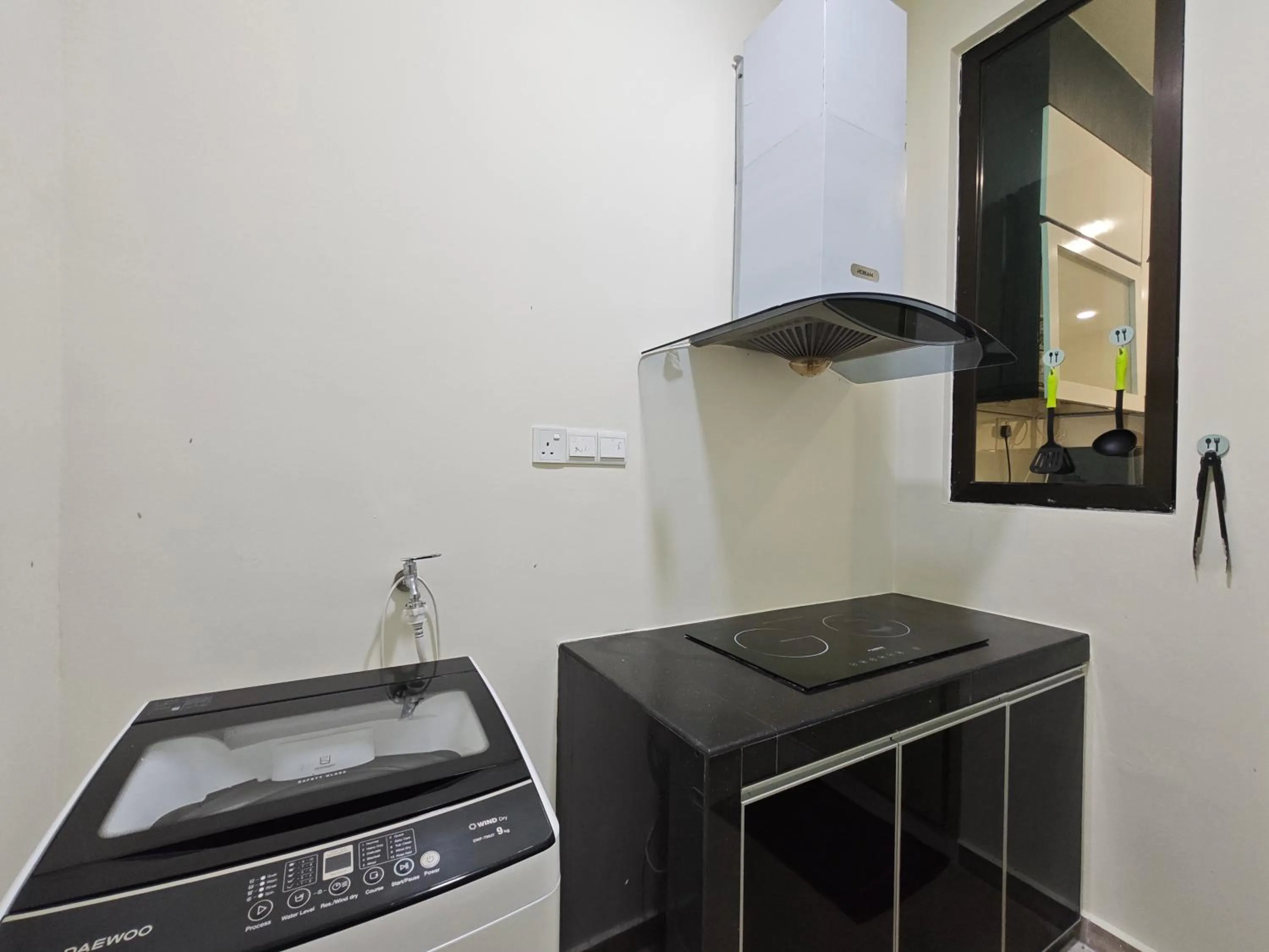 Kitchen or kitchenette in Kempas Dsummit Residences by Antlerzone