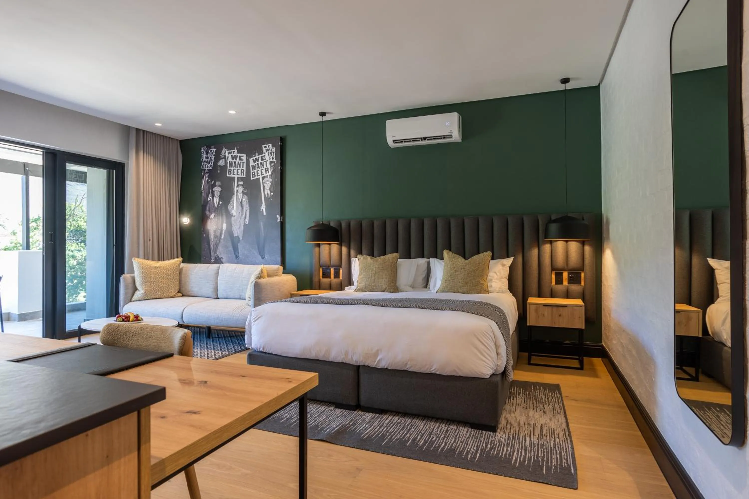 Bed in Franschhoek Hotel