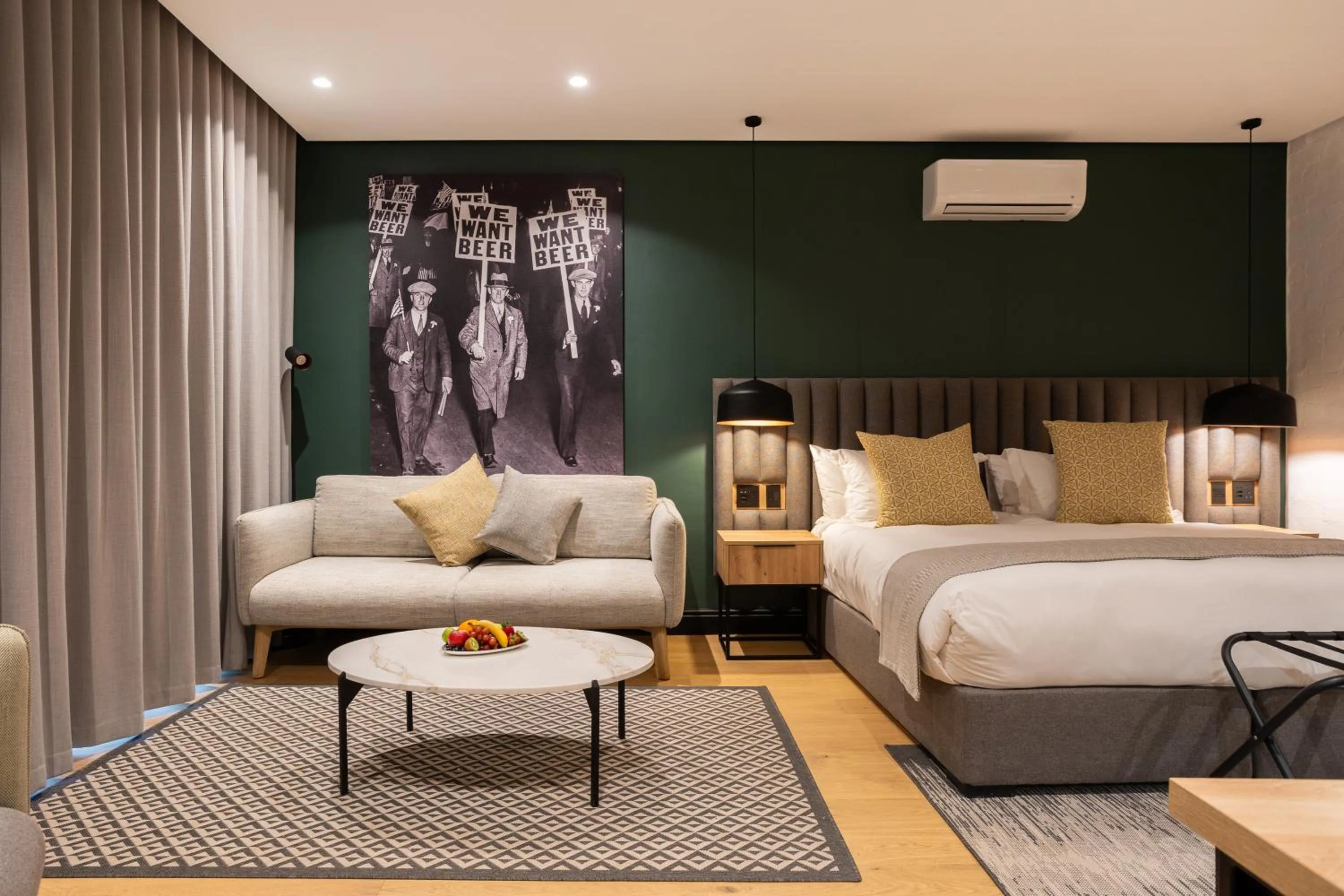 Bed in Franschhoek Hotel