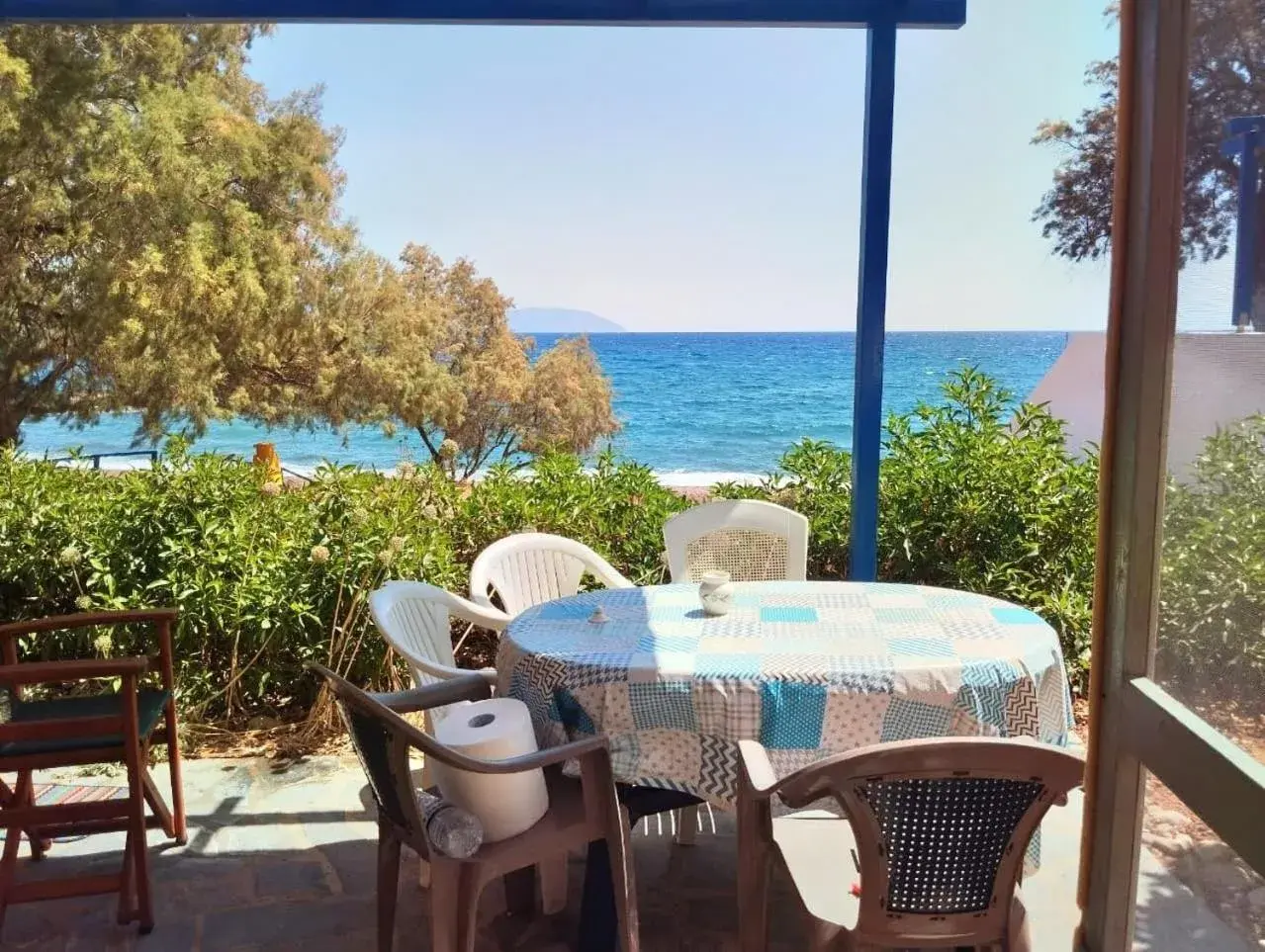 Romantic flat on the beach Romantic flat on the beach