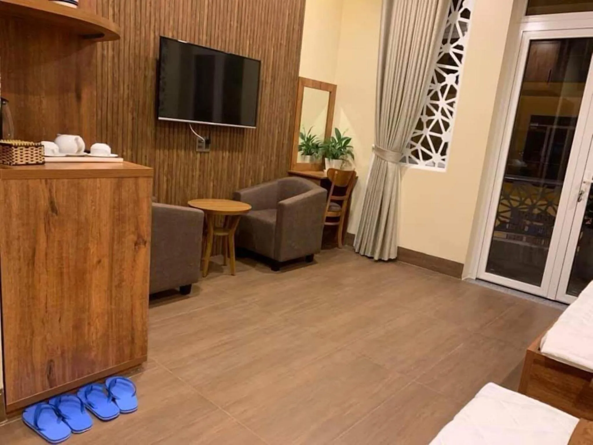 Seating area in 10h Hotel