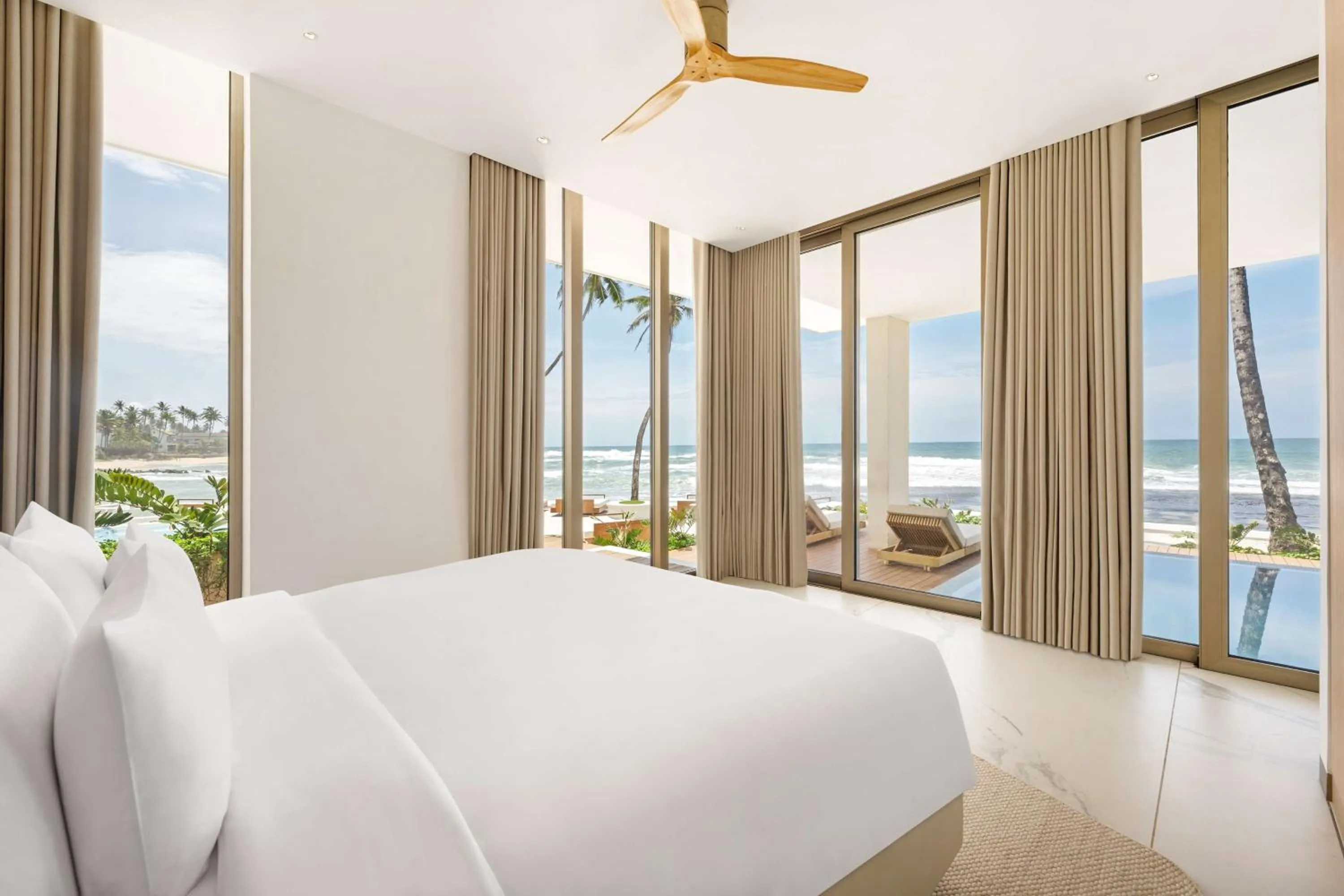 Photo of the whole room, Bed in Radisson Collection Resort Galle