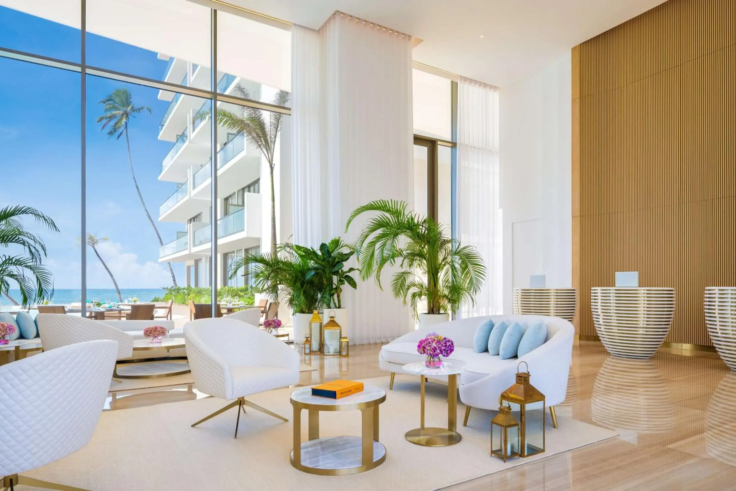 Lobby or reception in Radisson Collection Resort Galle Lobby or reception in Radisson Collection Resort Galle