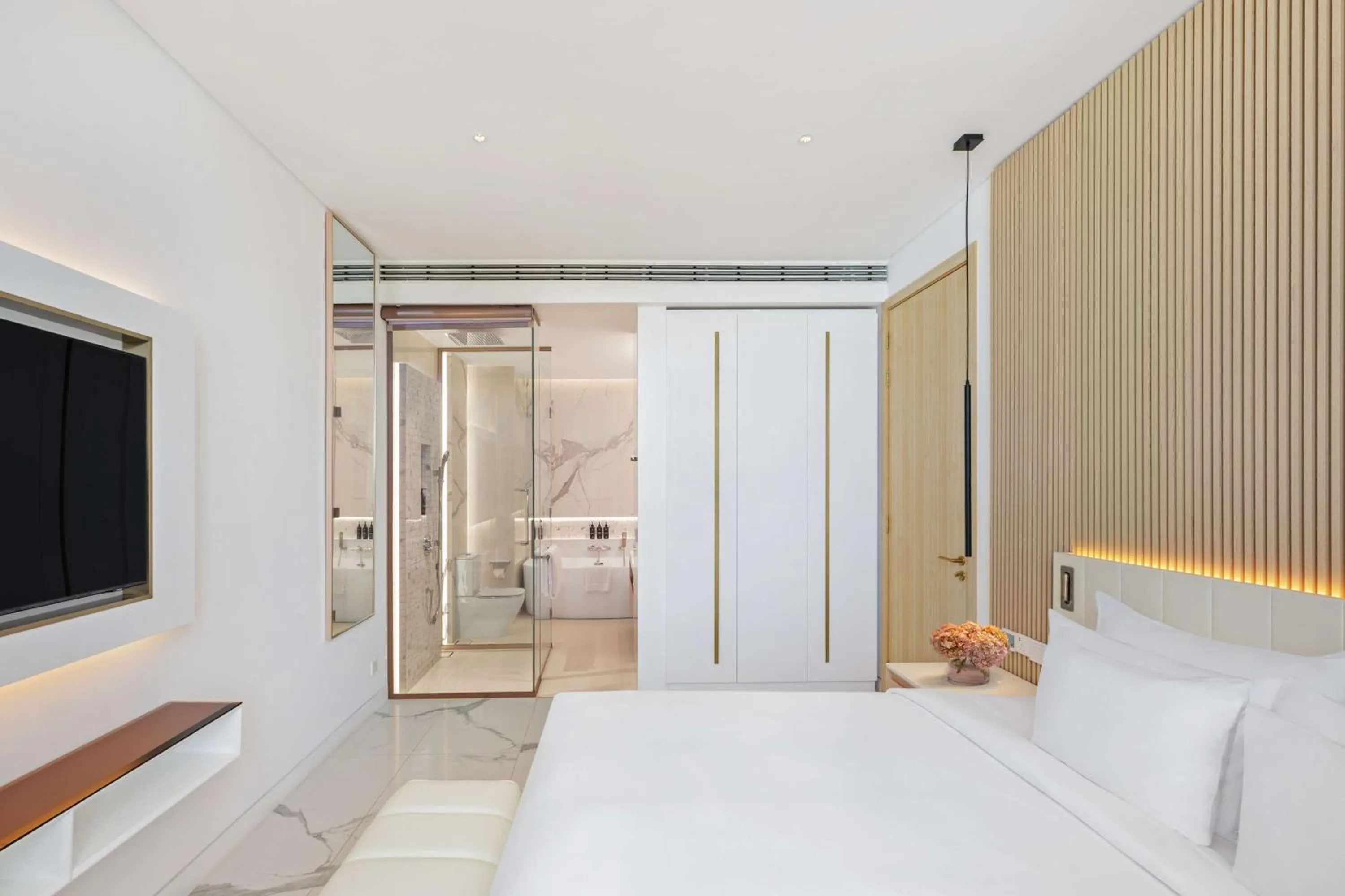 Photo of the whole room, Bed in Radisson Collection Resort Galle